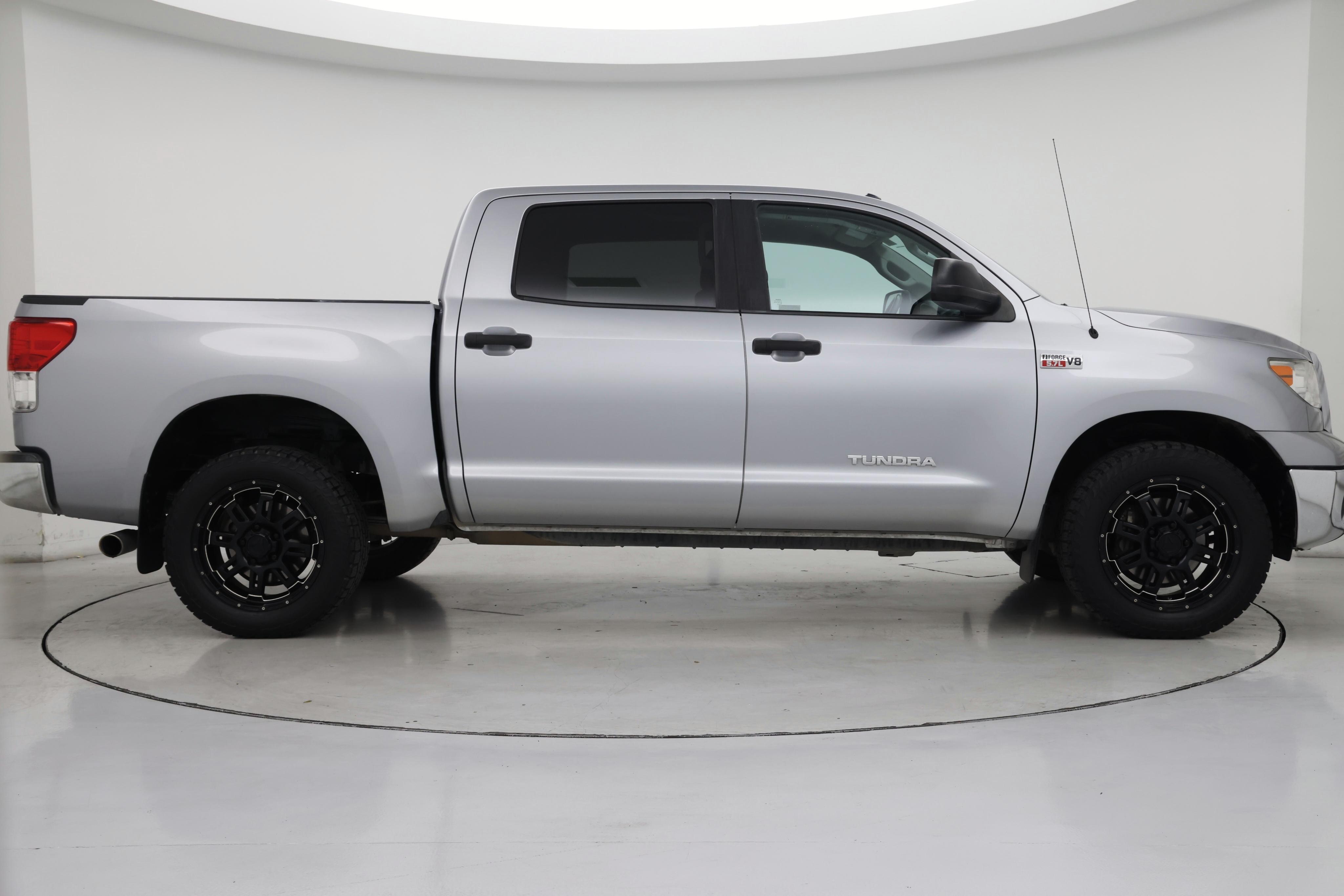 Thumbnail: 2013 Toyota Tundra - 7