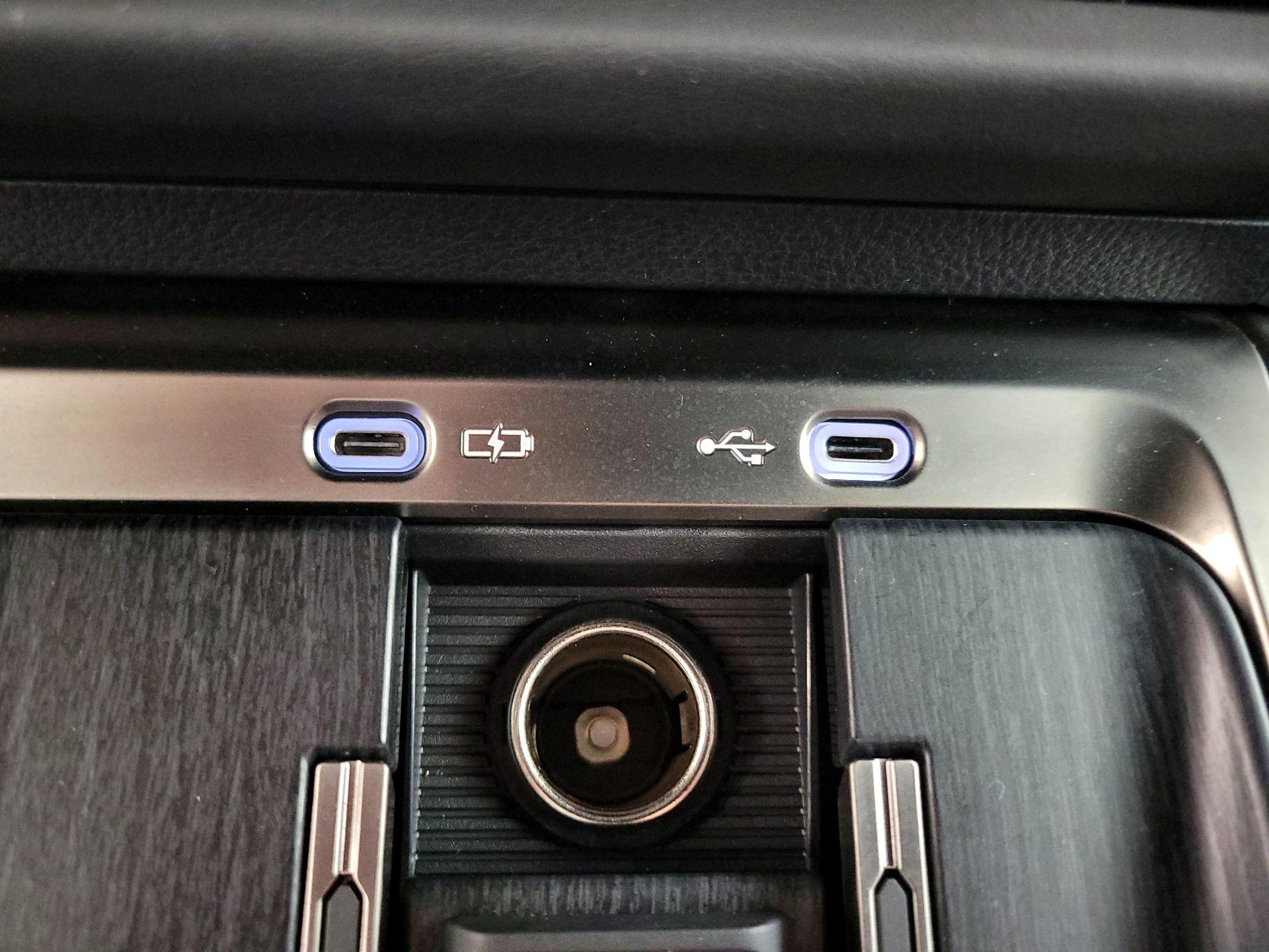 Thumbnail: 2024 Lexus GX - 19