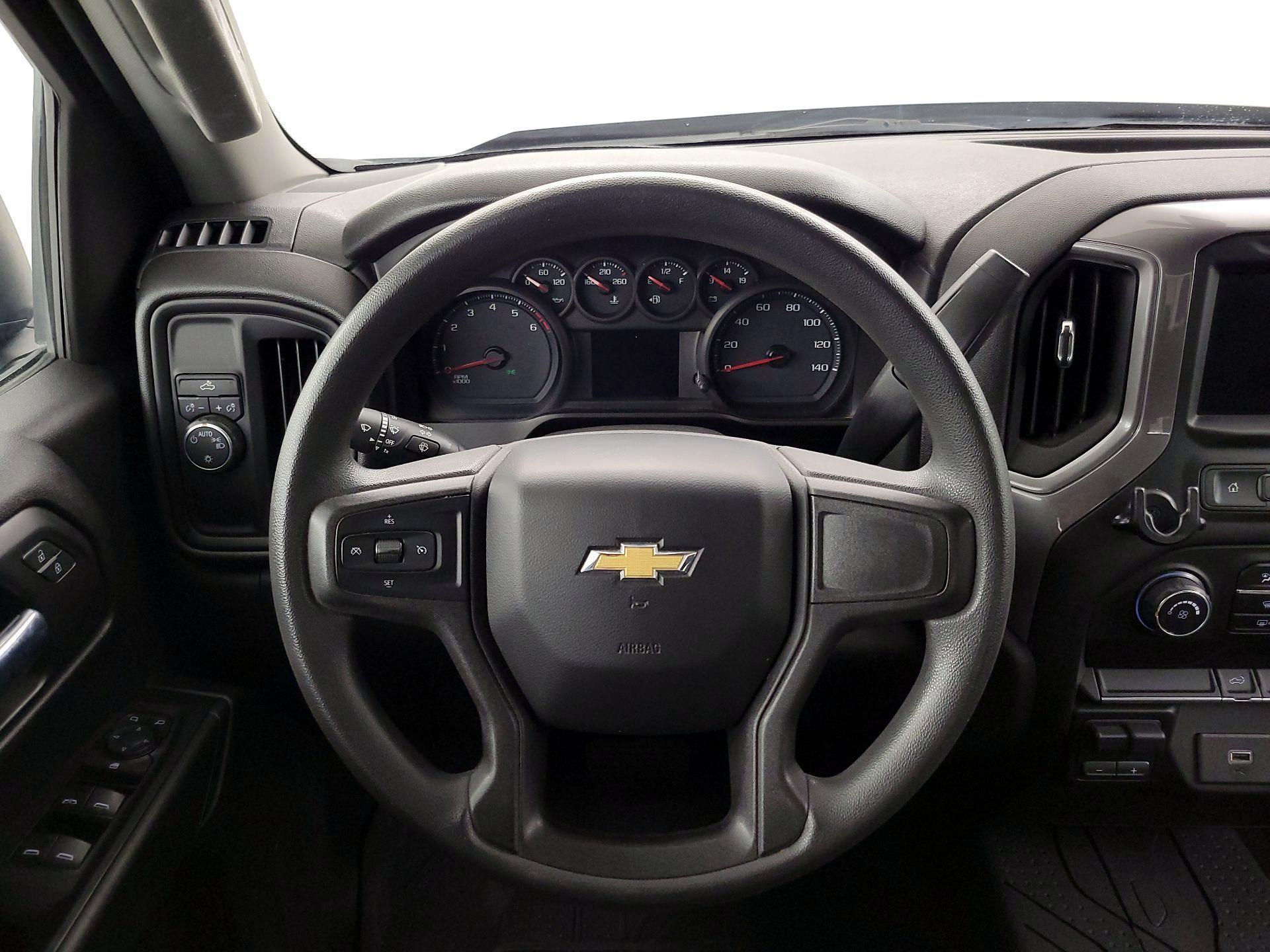 Thumbnail: 2019 Chevrolet Silverado 1500 - 10