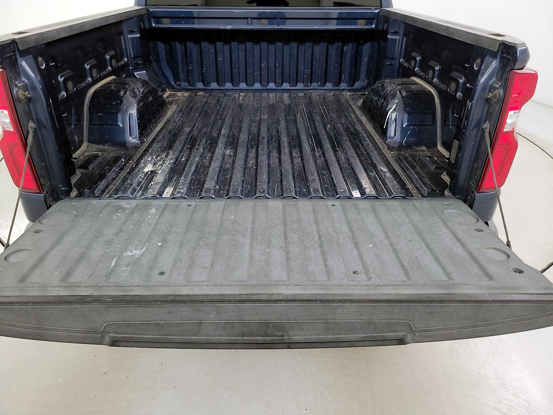 Thumbnail: 2019 Chevrolet Silverado 1500 - 20