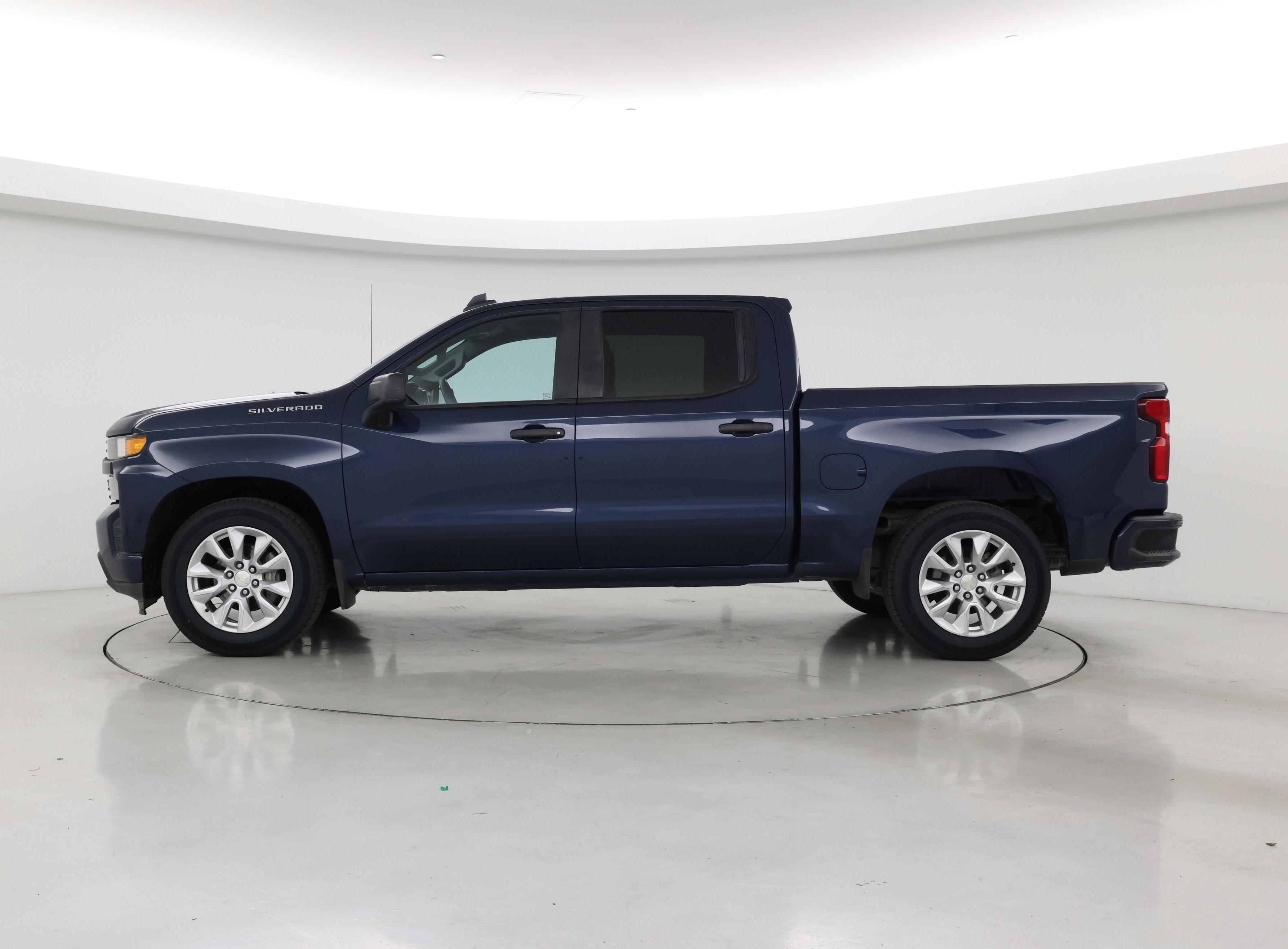 Thumbnail: 2019 Chevrolet Silverado 1500 - 3