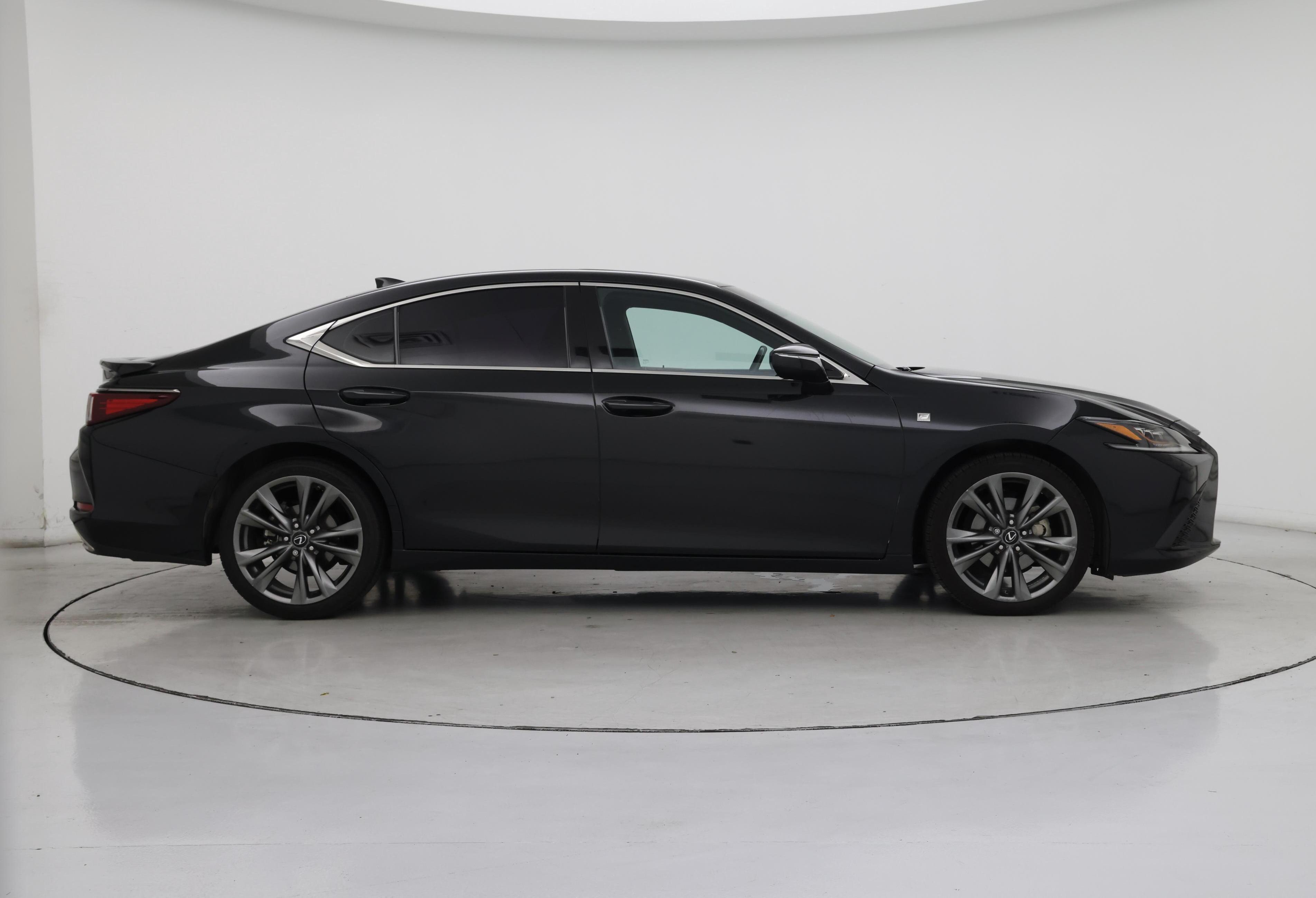 Thumbnail: 2019 Lexus ES - 7