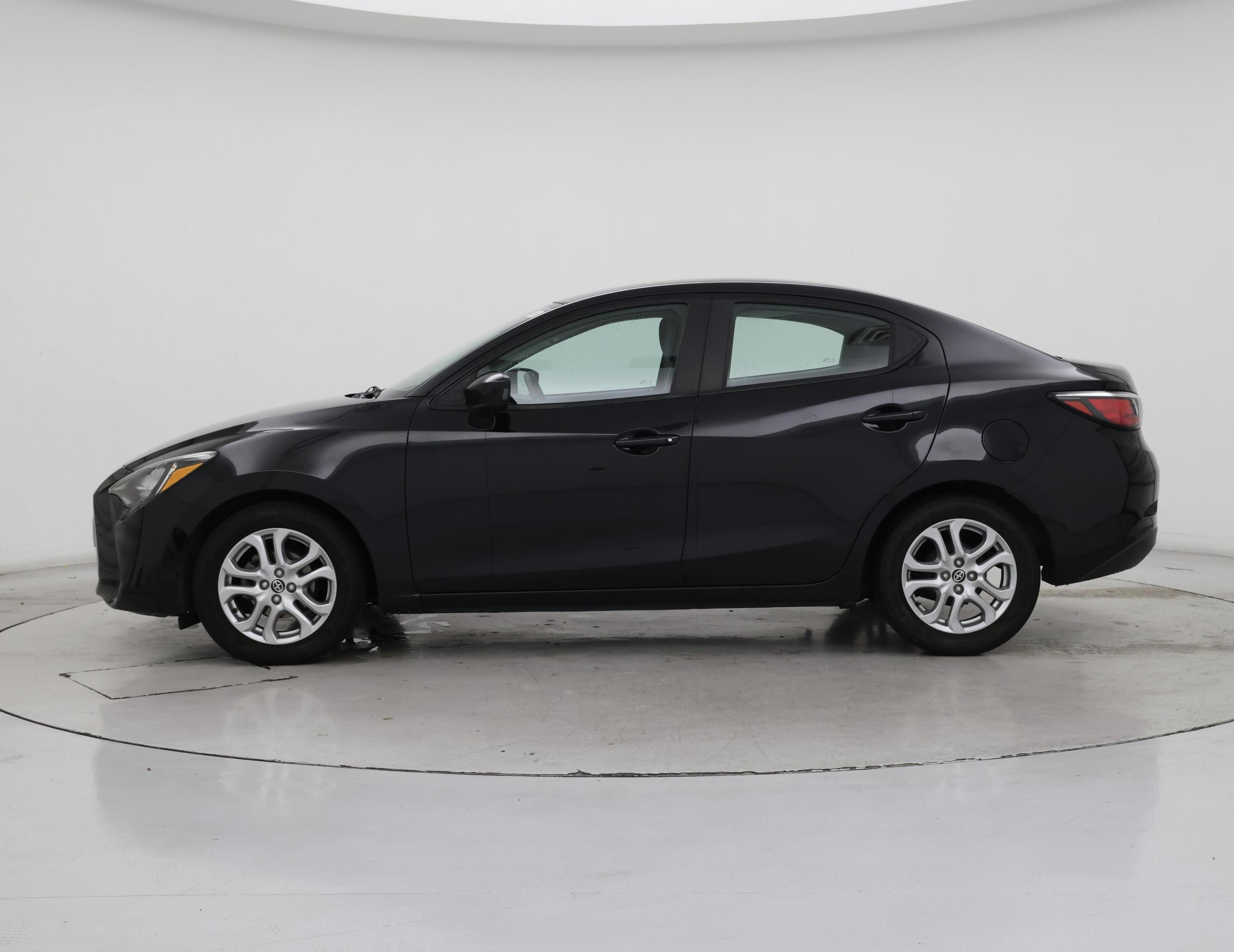 Thumbnail: 2016 Scion iA - 3
