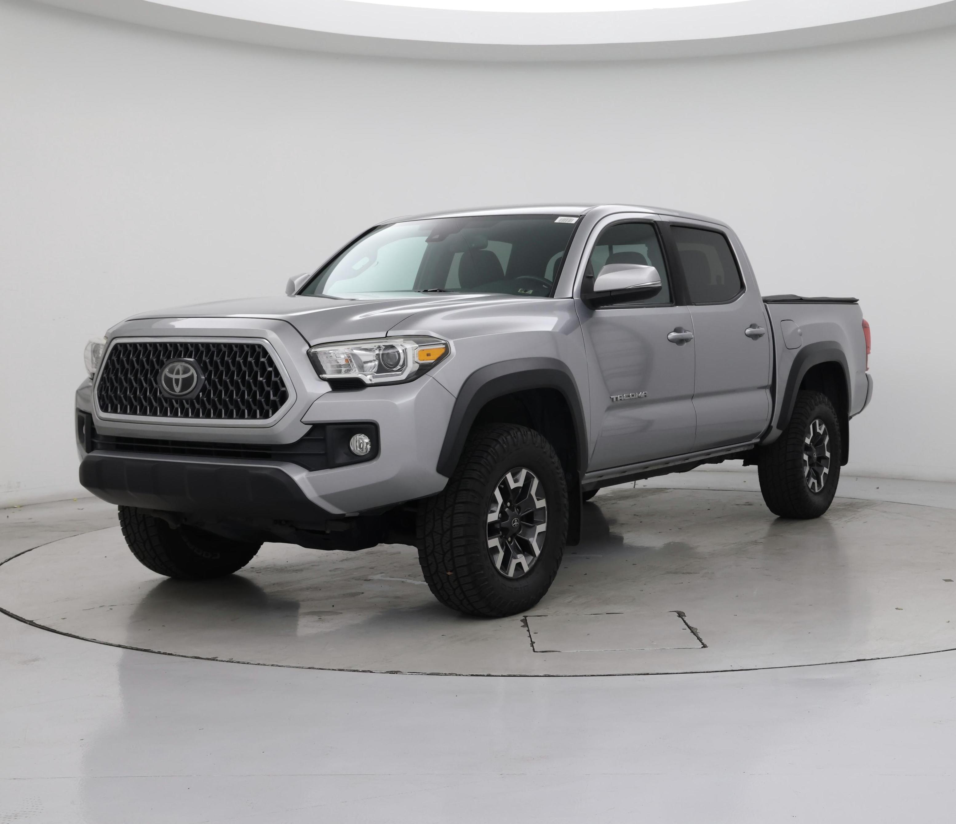 Thumbnail: 2019 Toyota Tacoma - 4