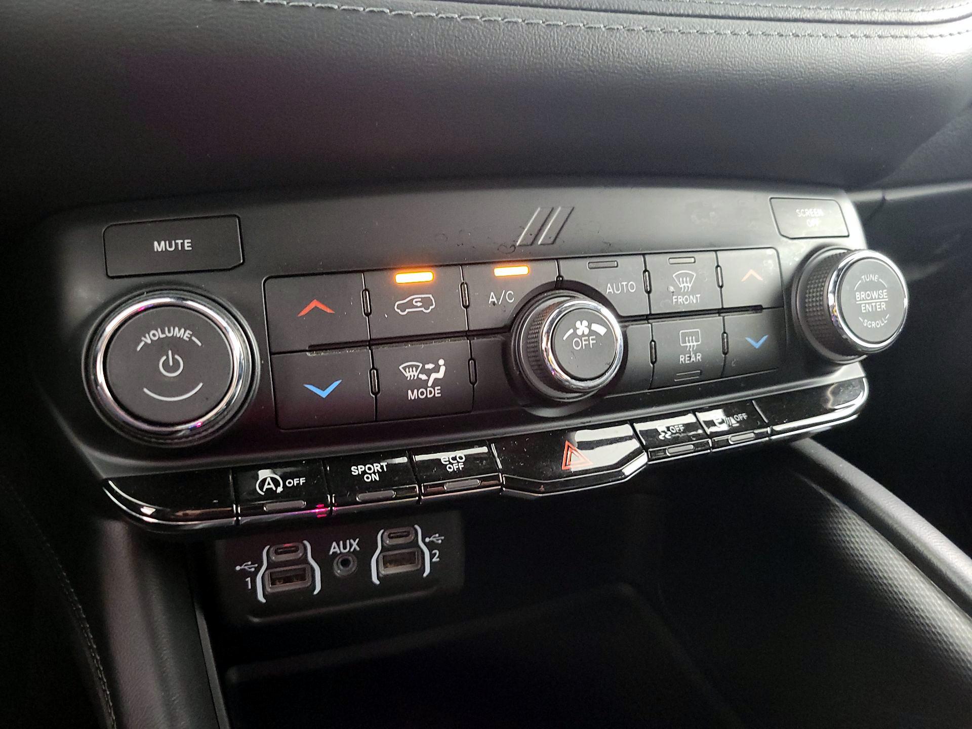 Thumbnail: 2021 Dodge Durango - 17