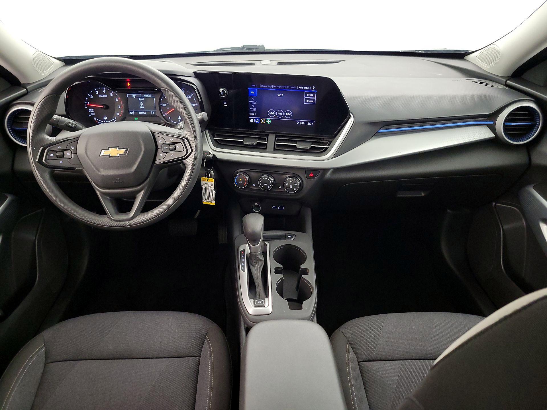 Thumbnail: 2024 Chevrolet Trax - 9