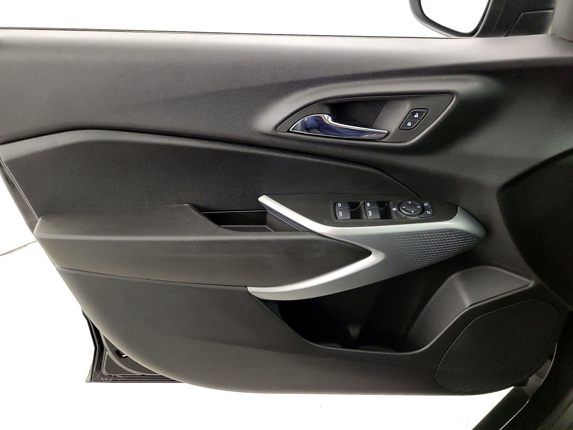 Thumbnail: 2024 Chevrolet Trax - 12