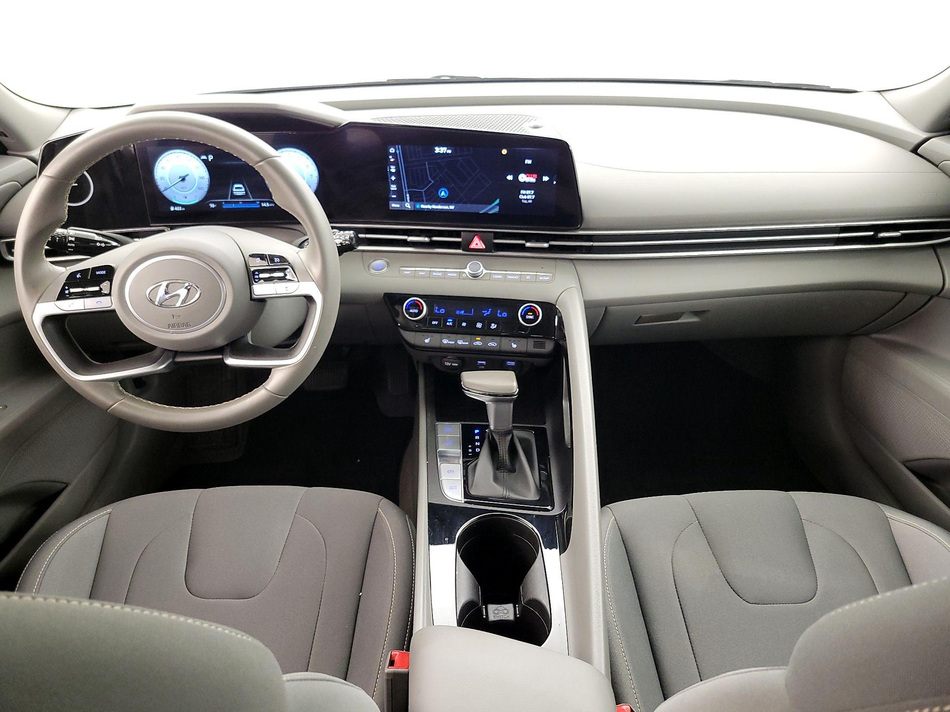 Thumbnail: 2023 Hyundai Elantra - 9