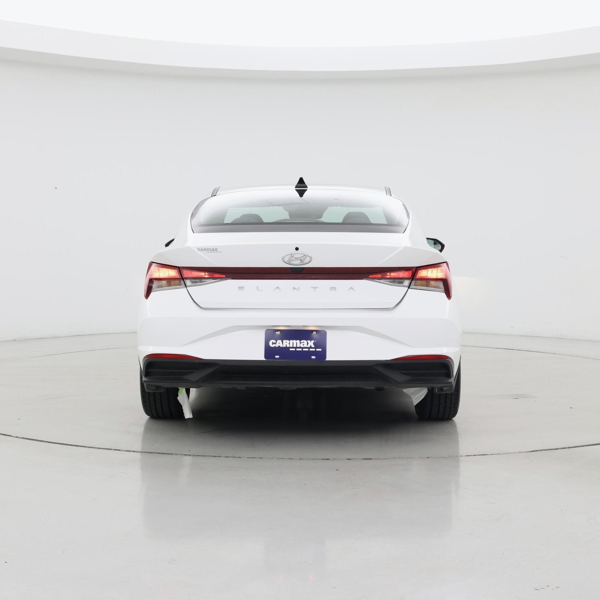 Thumbnail: 2023 Hyundai Elantra - 6