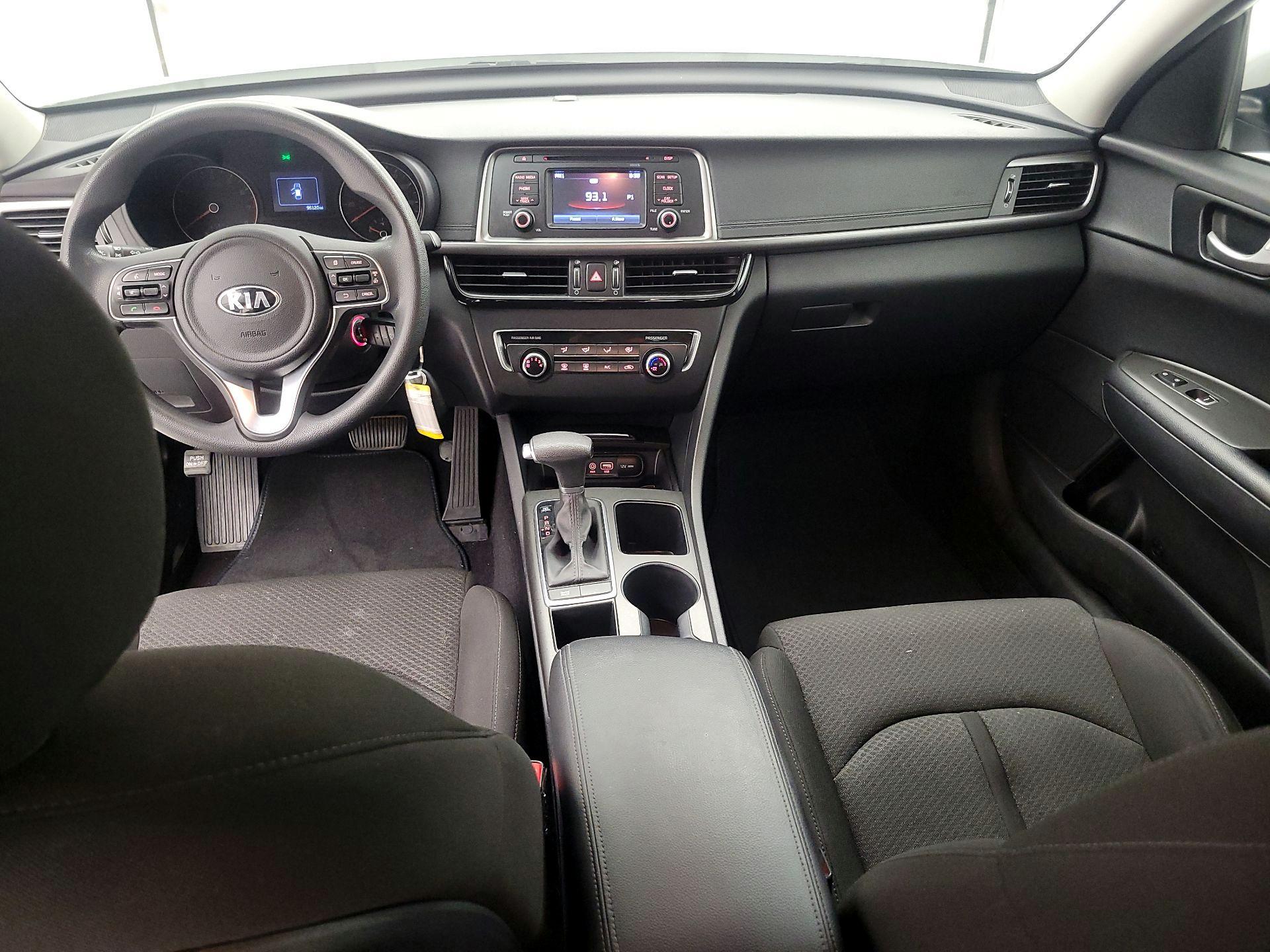 Thumbnail: 2016 Kia Optima - 9