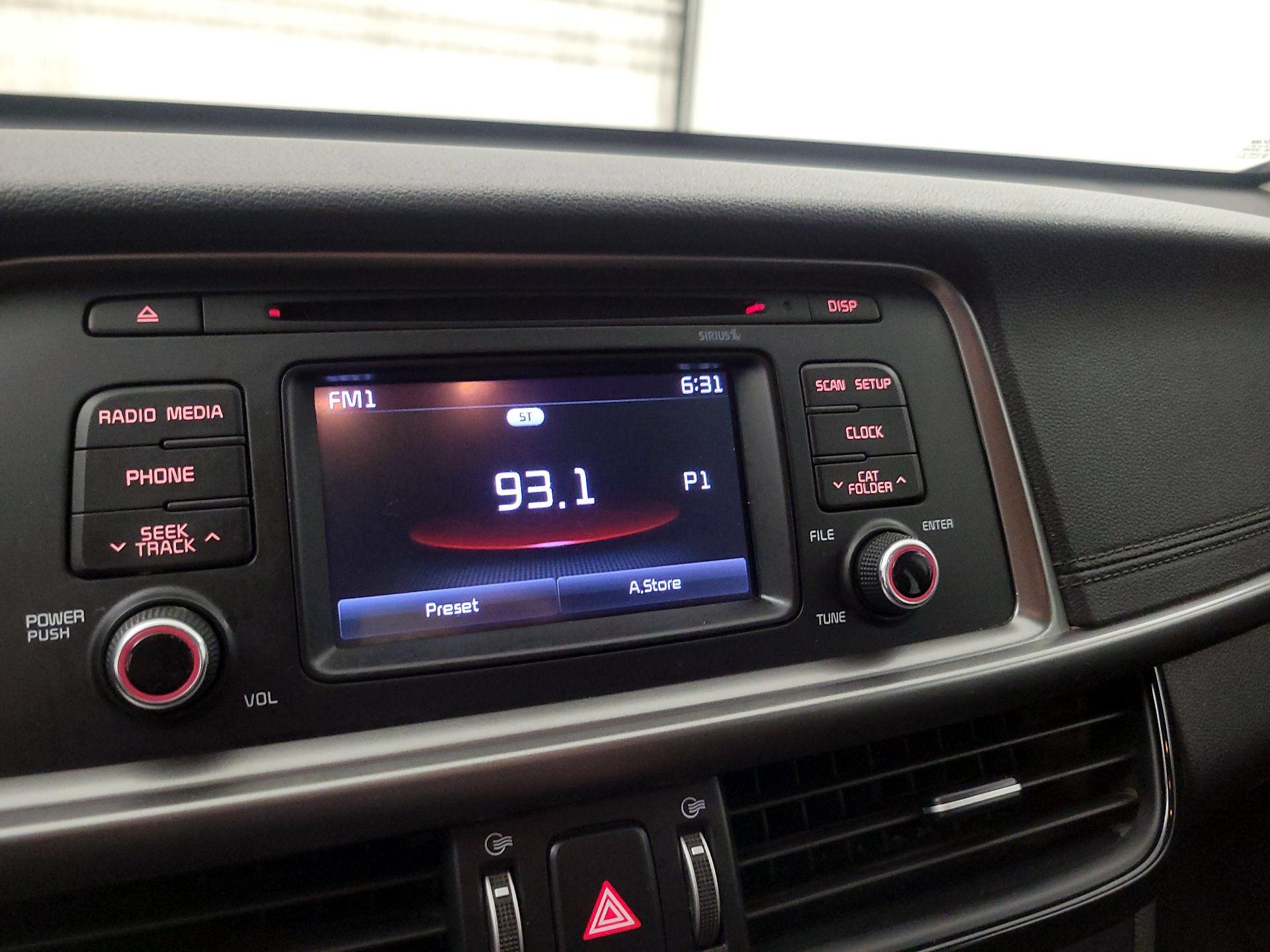 Thumbnail: 2016 Kia Optima - 15