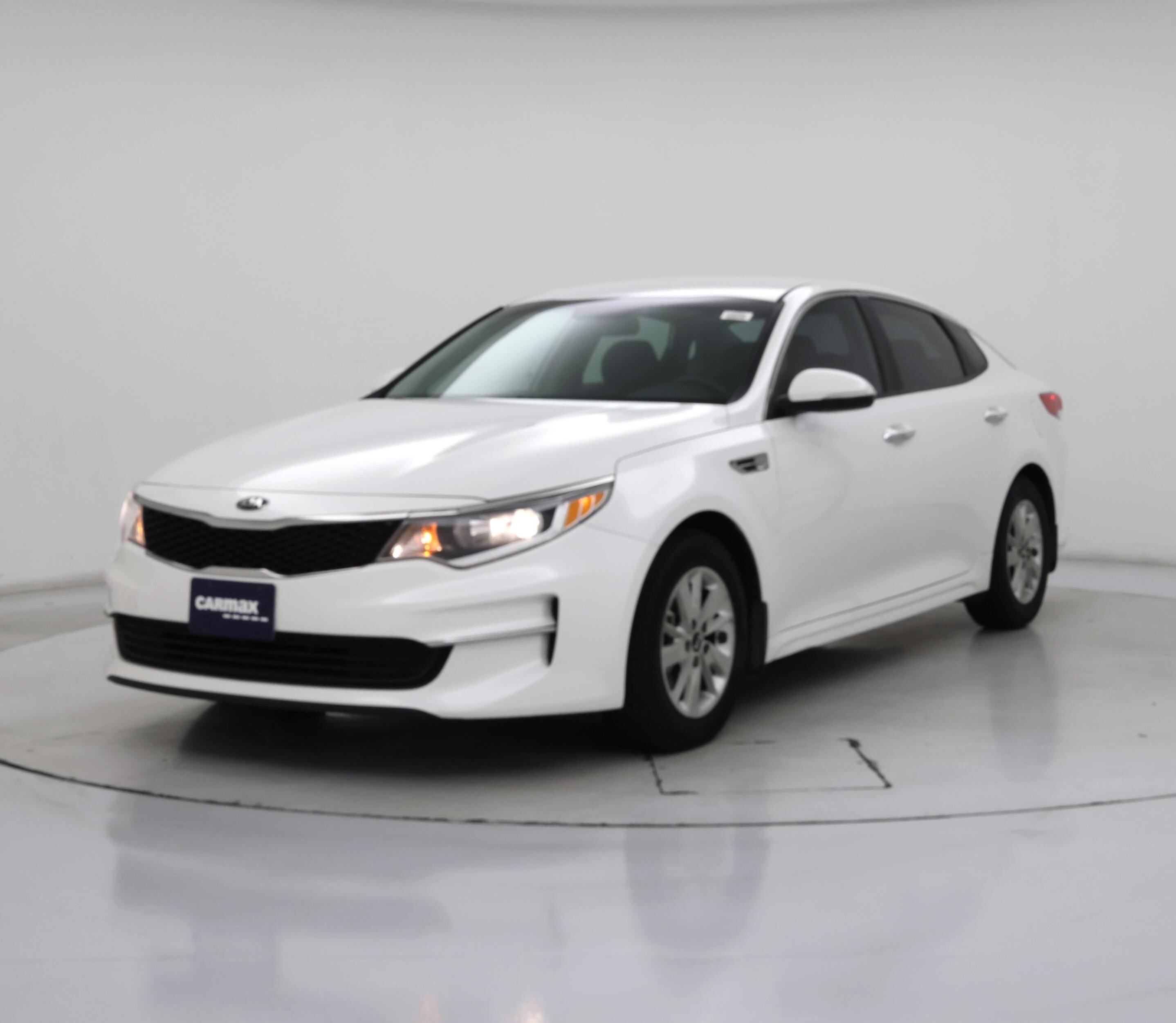 Thumbnail: 2016 Kia Optima - 4