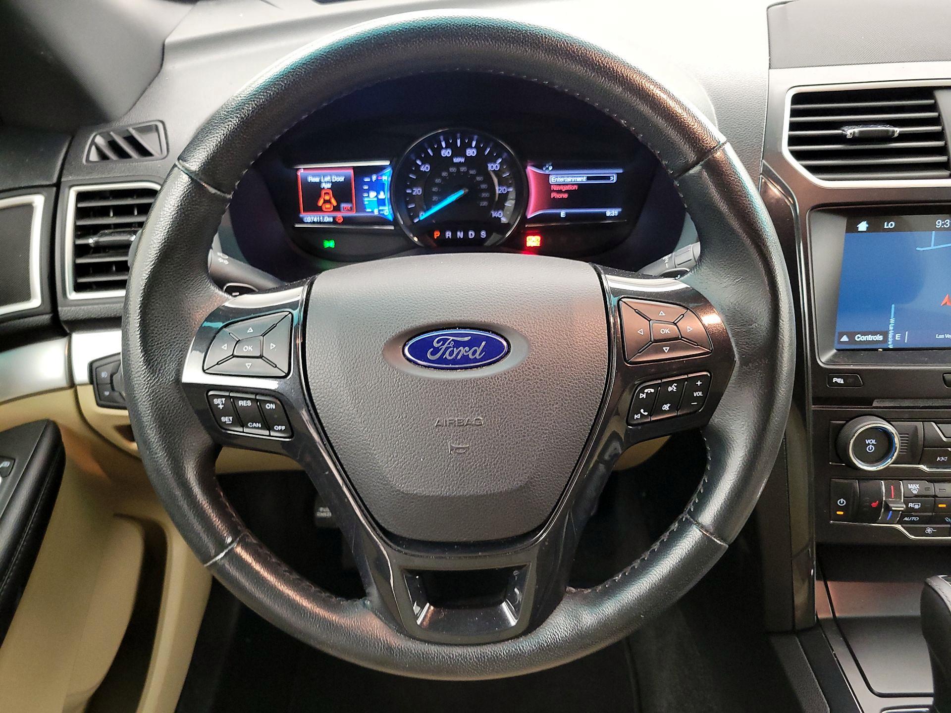 Thumbnail: 2017 Ford Explorer - 10