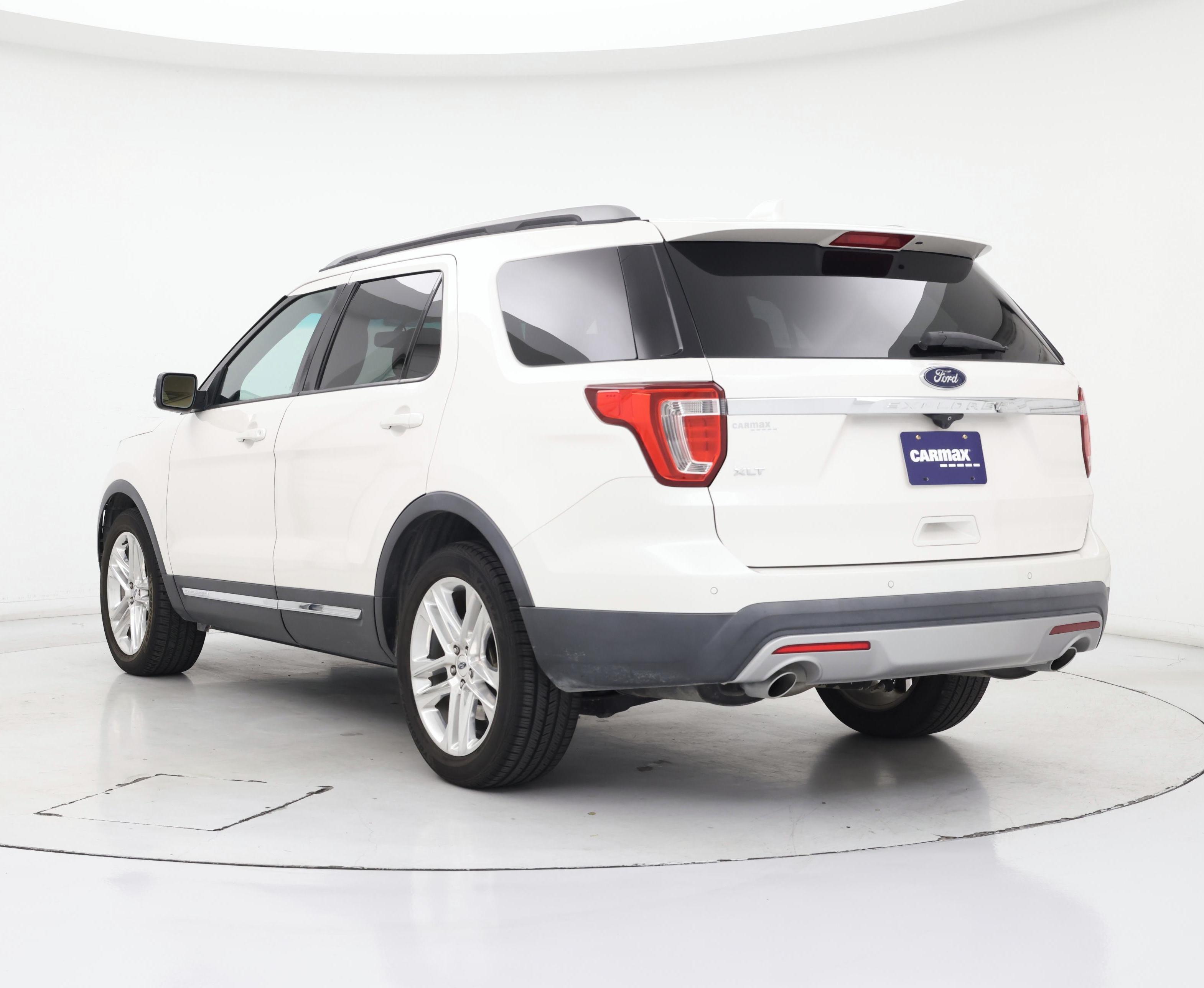 Thumbnail: 2017 Ford Explorer - 2