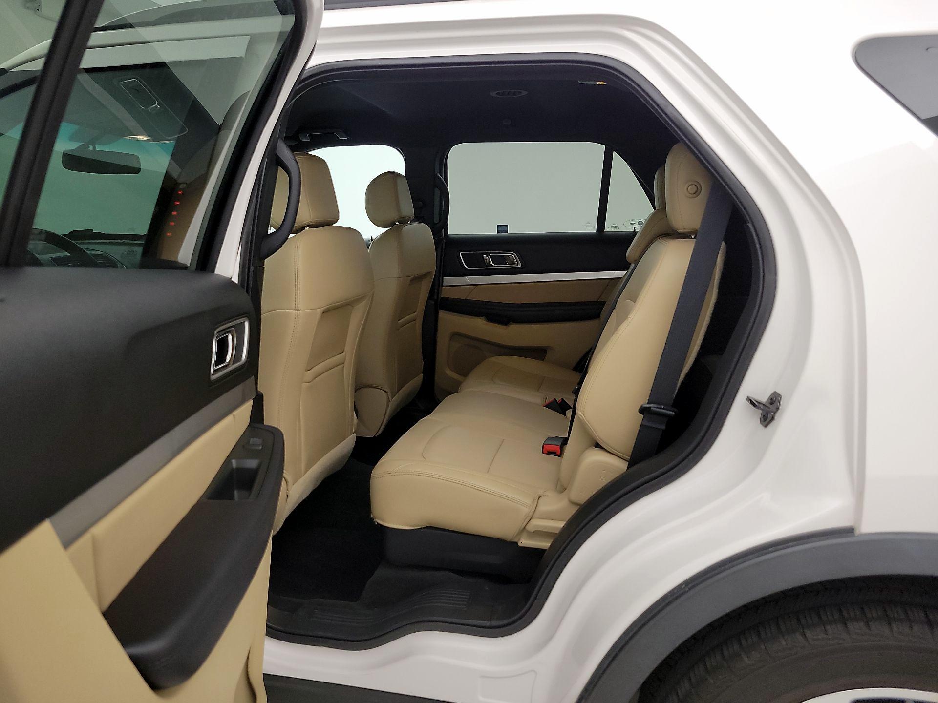 Thumbnail: 2017 Ford Explorer - 20