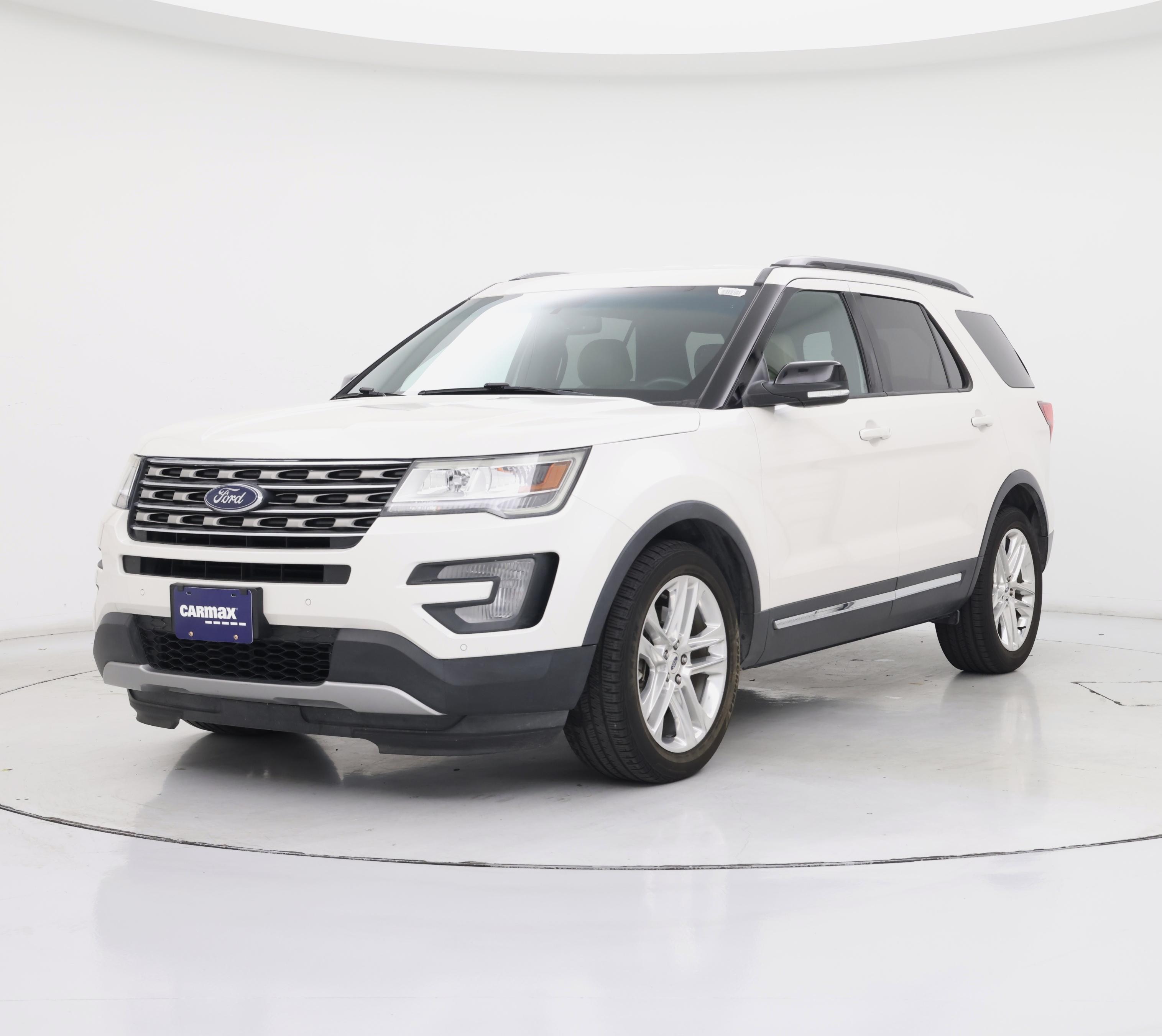 Thumbnail: 2017 Ford Explorer - 4