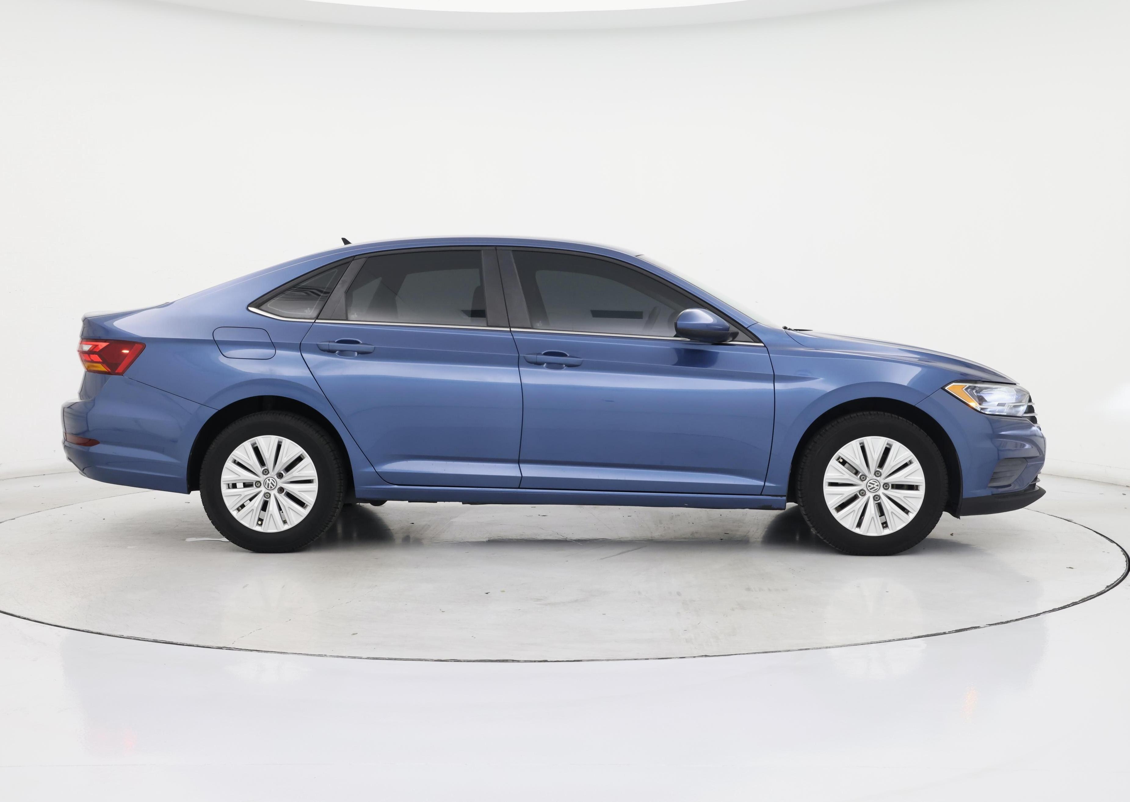 Thumbnail: 2019 Volkswagen Jetta - 7