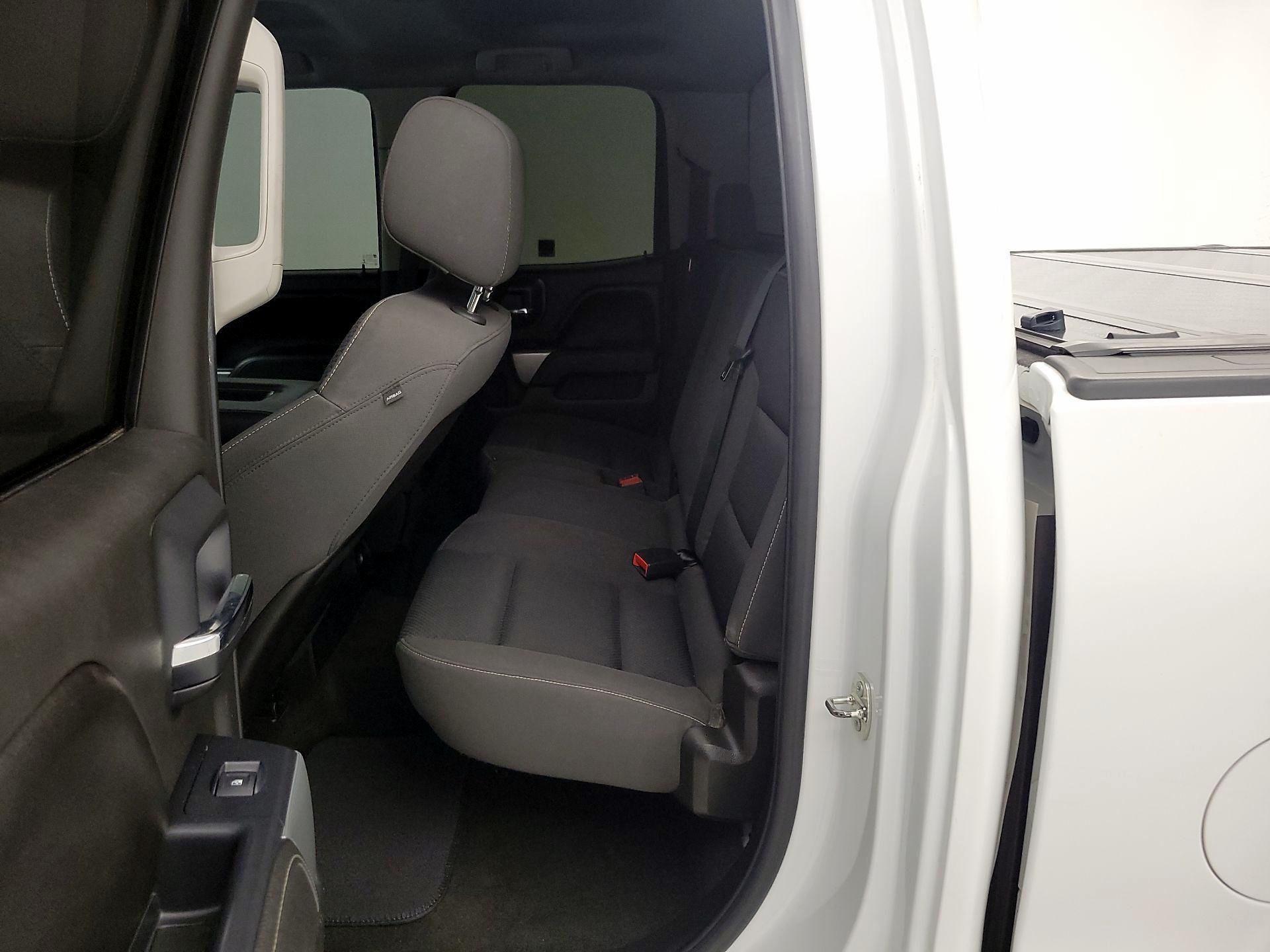 Thumbnail: 2015 Chevrolet Silverado 1500 - 18