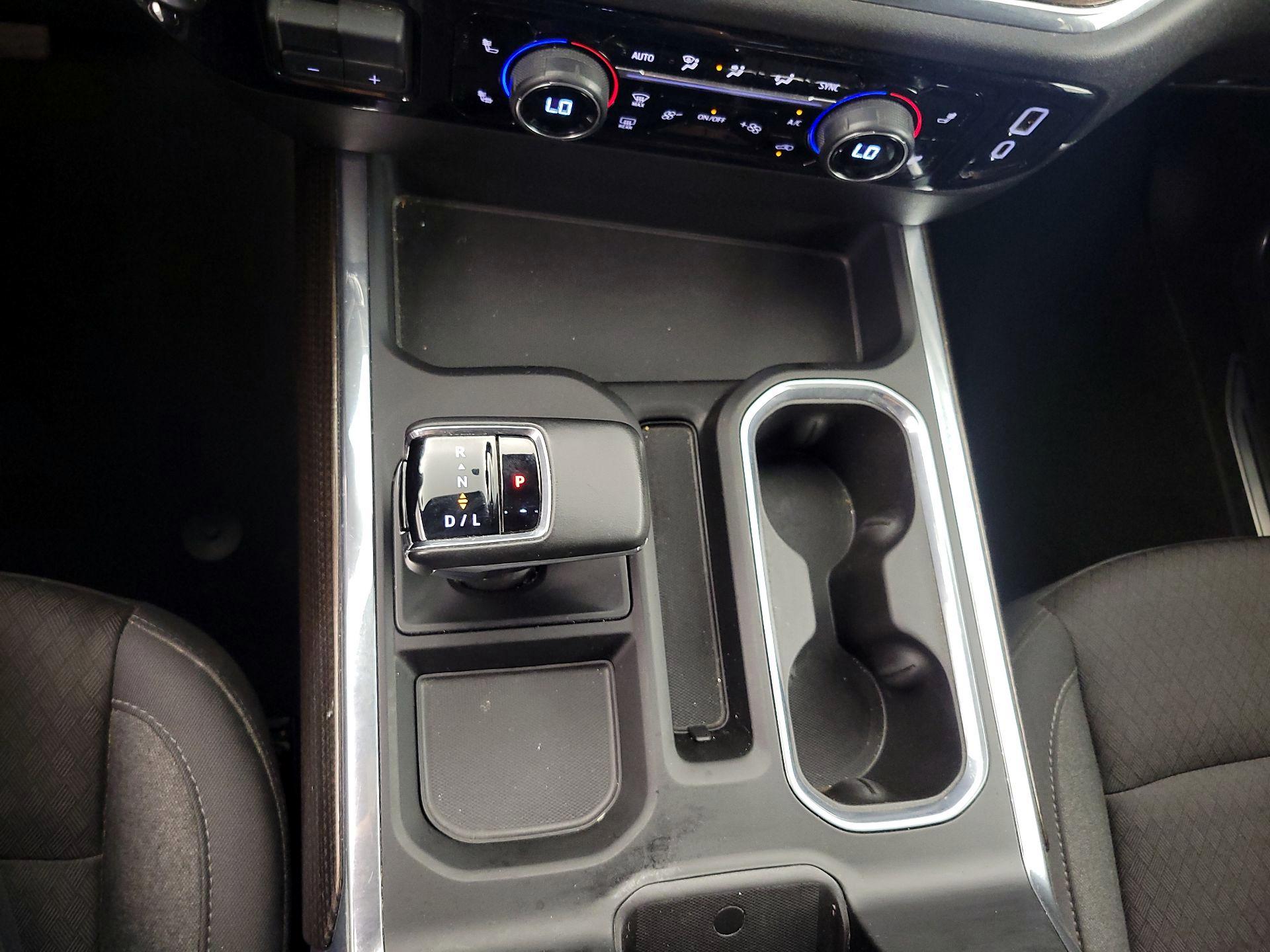 Thumbnail: 2024 Chevrolet Silverado 1500 - 18