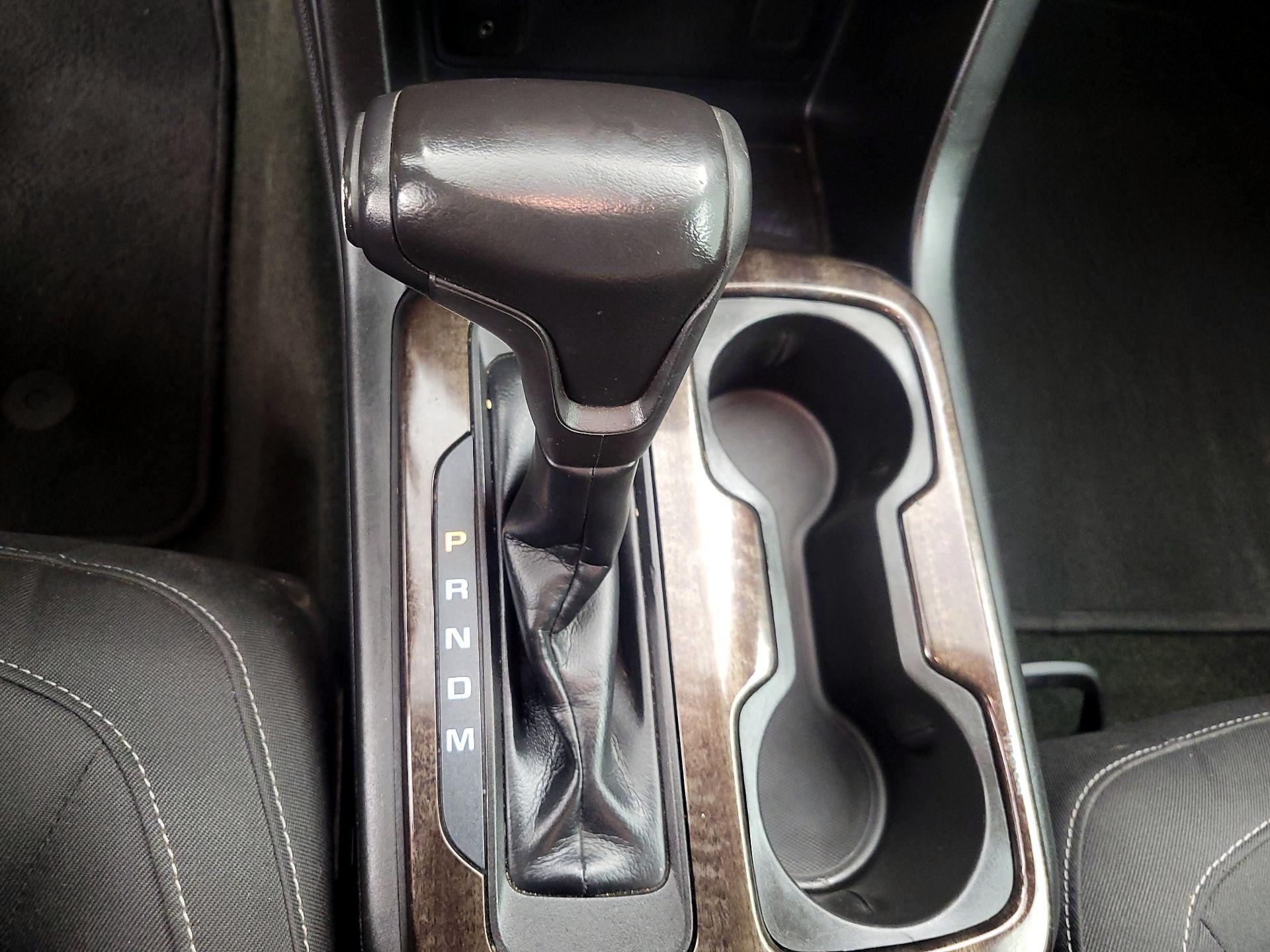 Thumbnail: 2016 GMC Canyon - 17