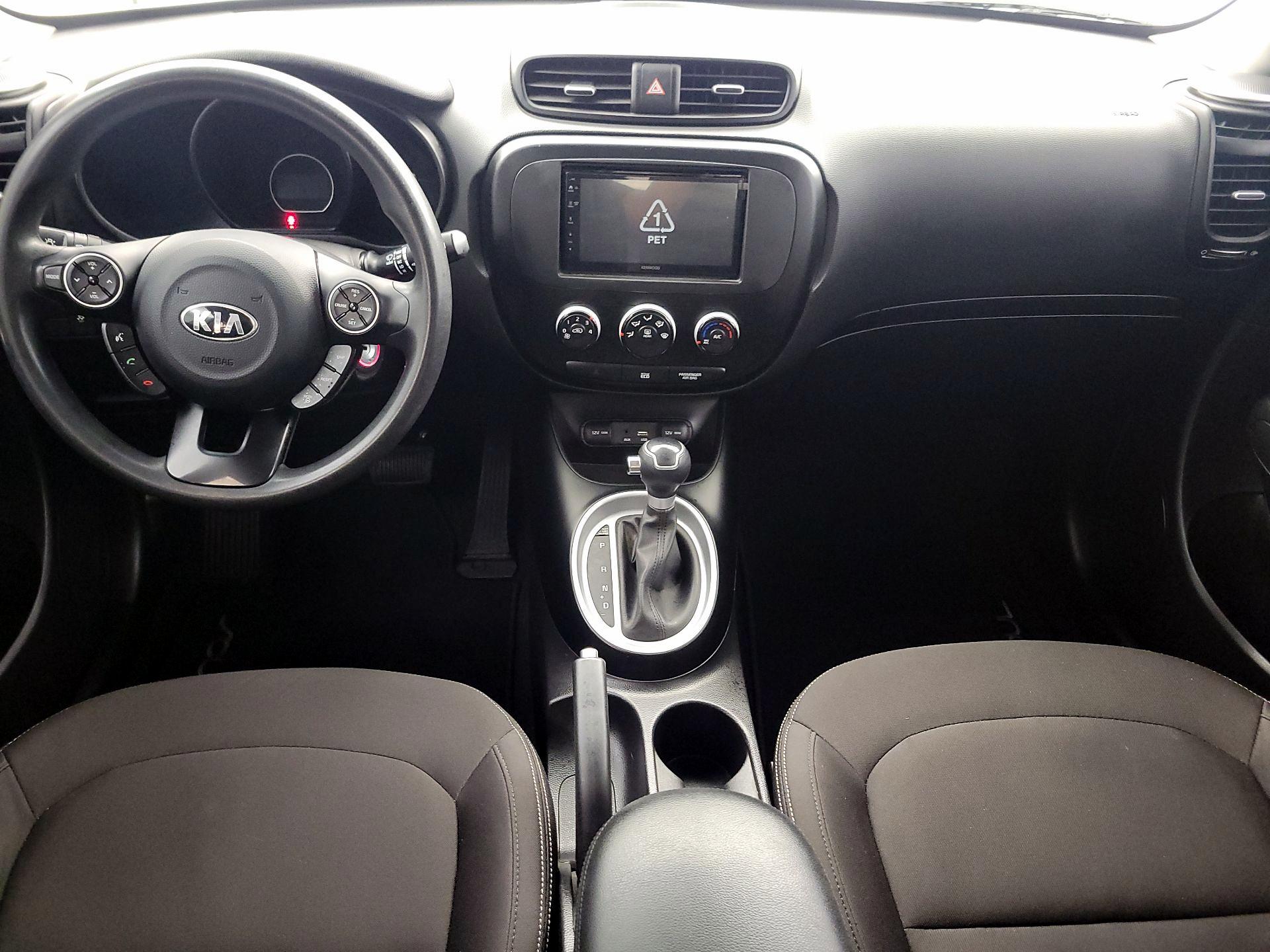 Thumbnail: 2016 Kia Soul - 9
