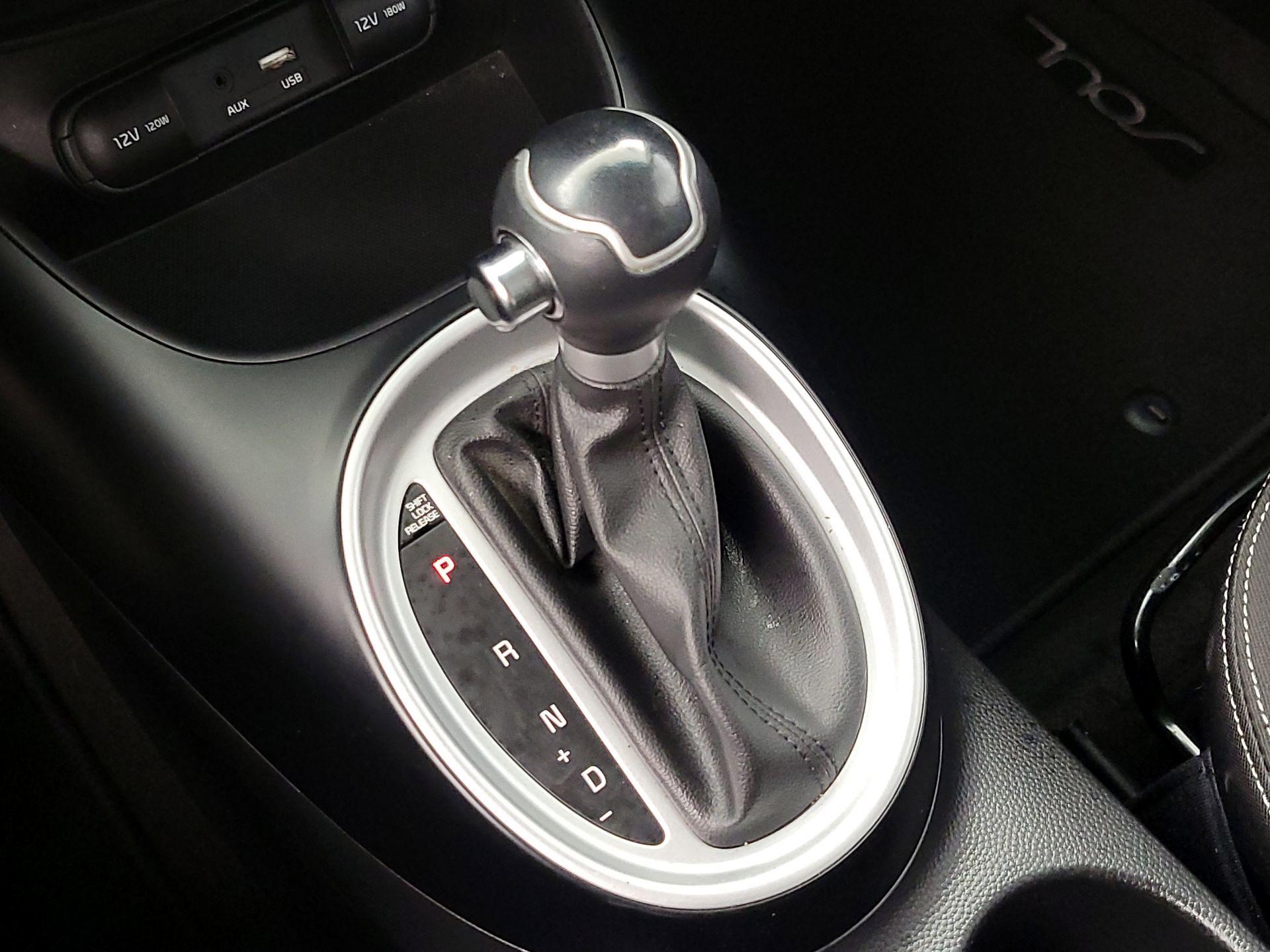 Thumbnail: 2016 Kia Soul - 16