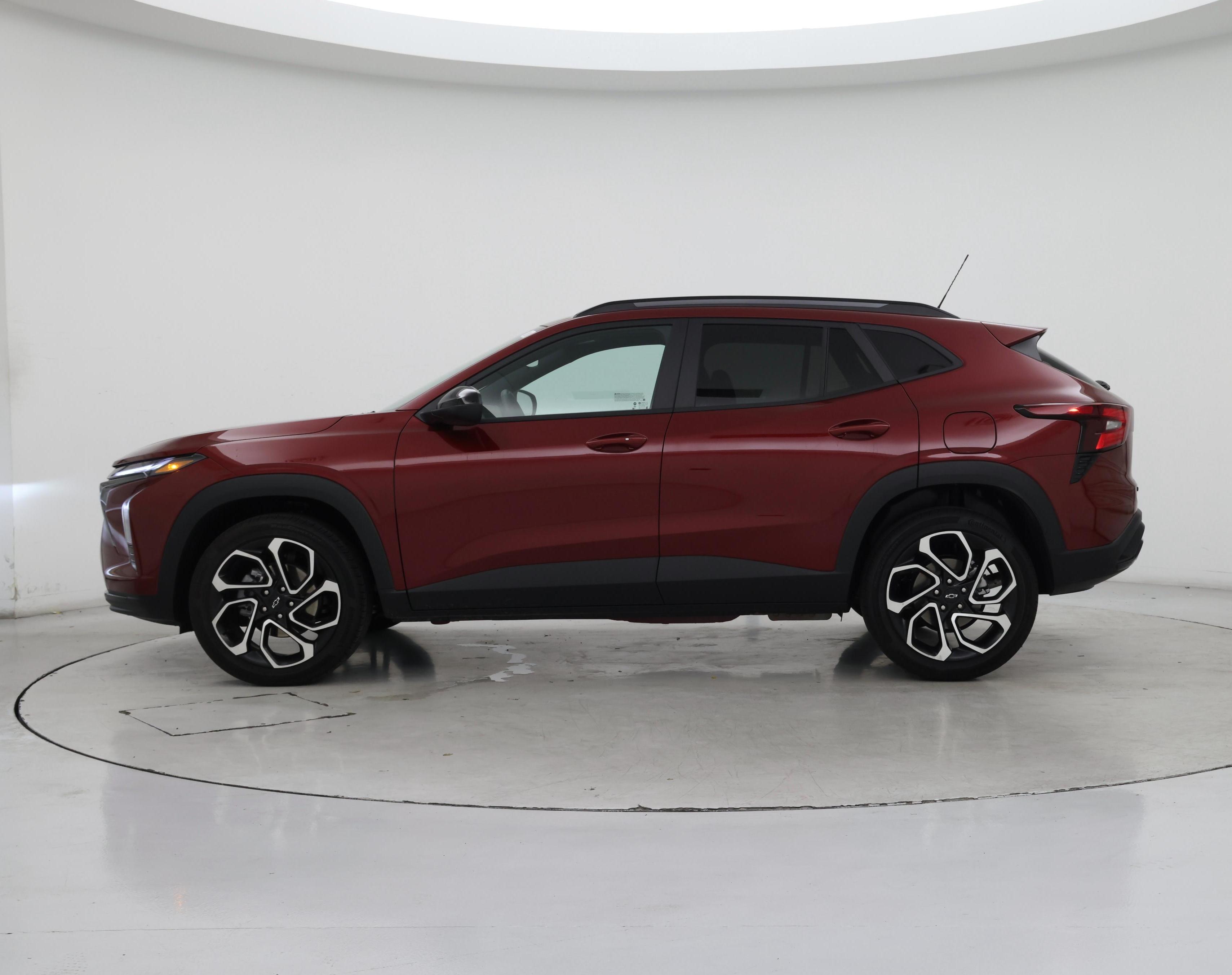Thumbnail: 2025 Chevrolet Trax - 3