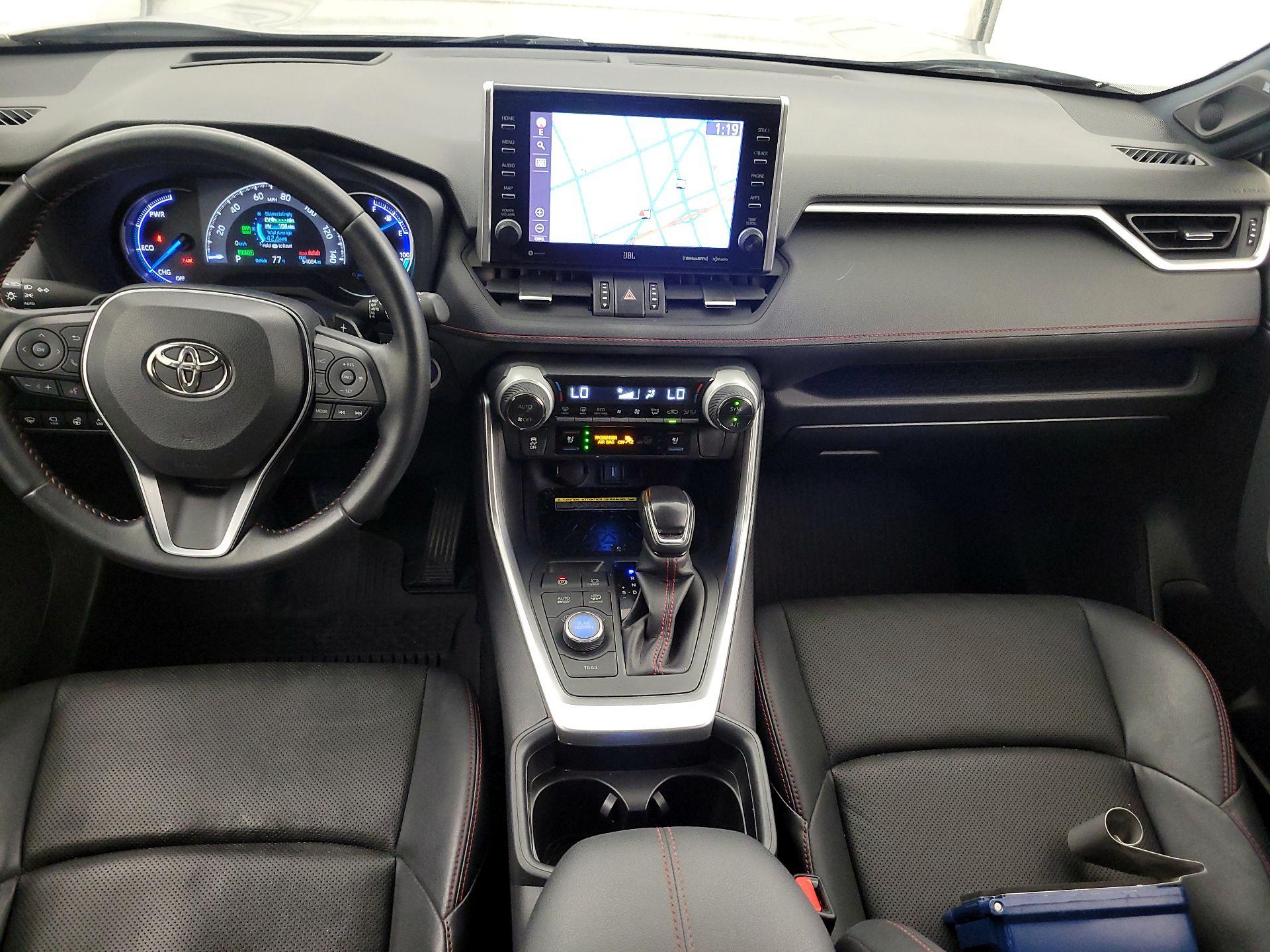 Thumbnail: 2021 Toyota RAV4 - 9