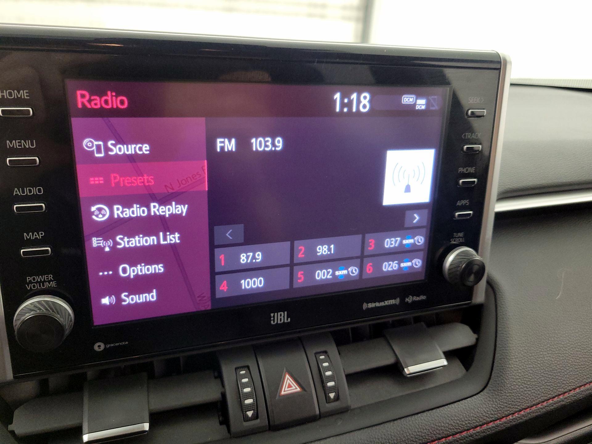 Thumbnail: 2021 Toyota RAV4 - 16