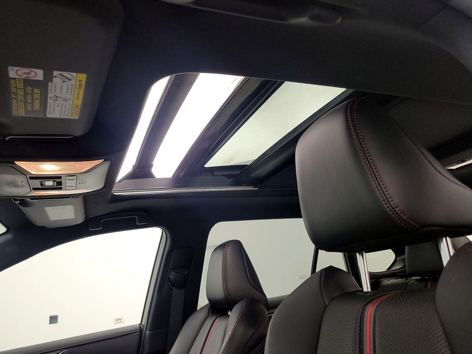 Thumbnail: 2021 Toyota RAV4 - 20