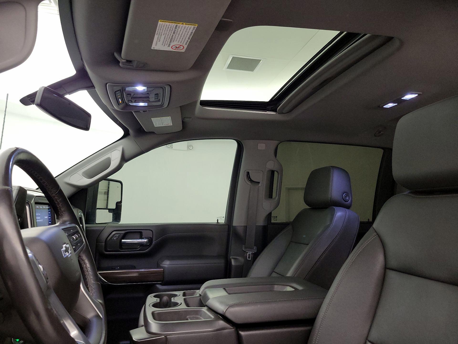 Thumbnail: 2022 Chevrolet Silverado 2500 - 19