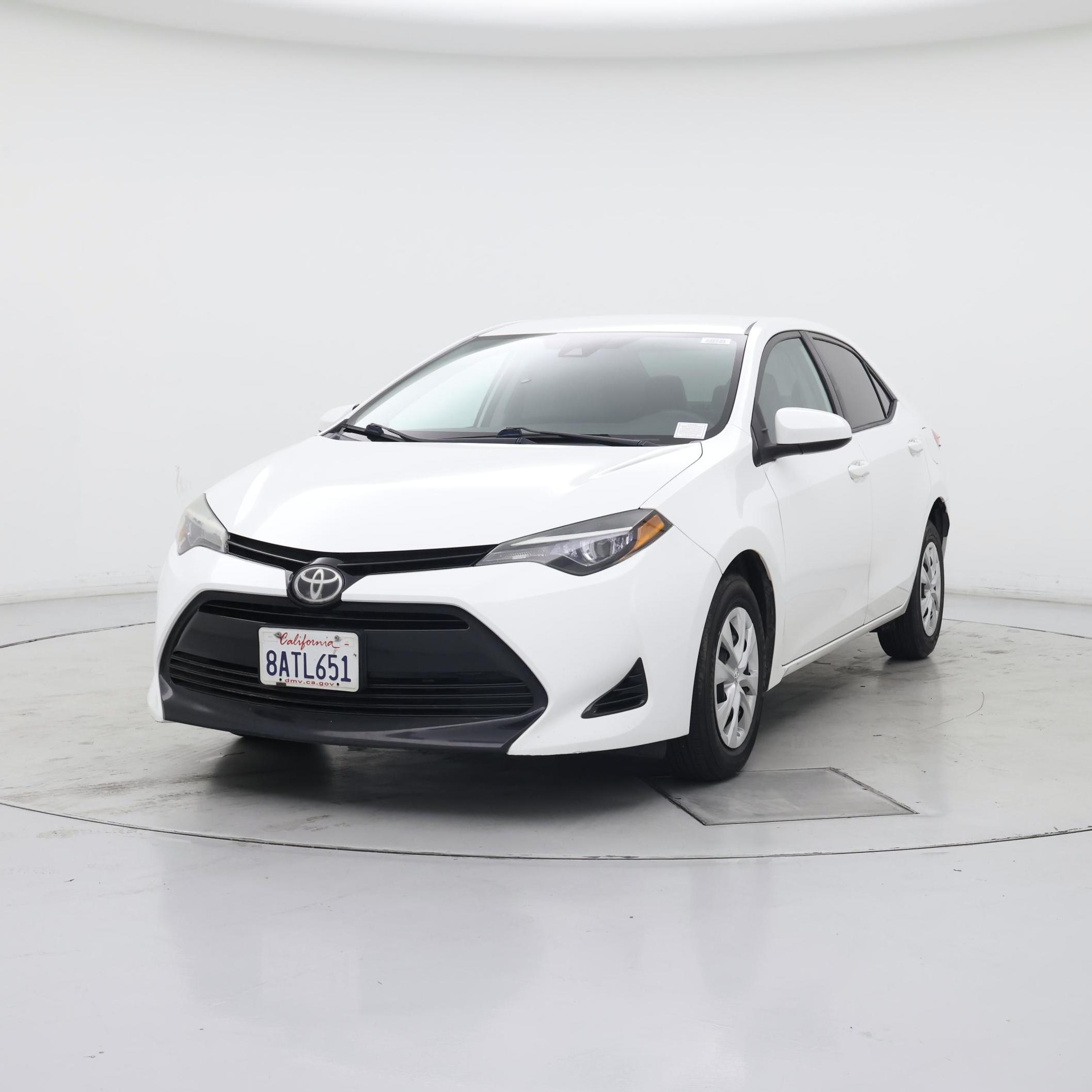 Thumbnail: 2017 Toyota Corolla - 4