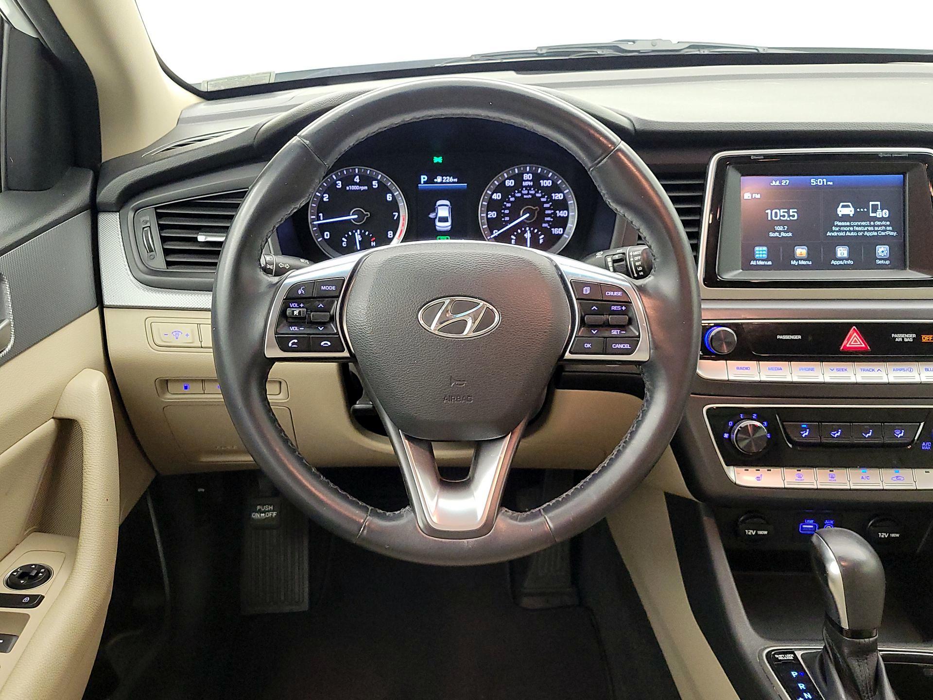 Thumbnail: 2018 Hyundai Sonata - 10