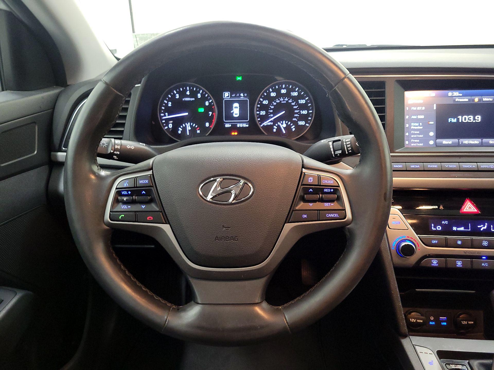 Thumbnail: 2018 Hyundai Elantra - 10