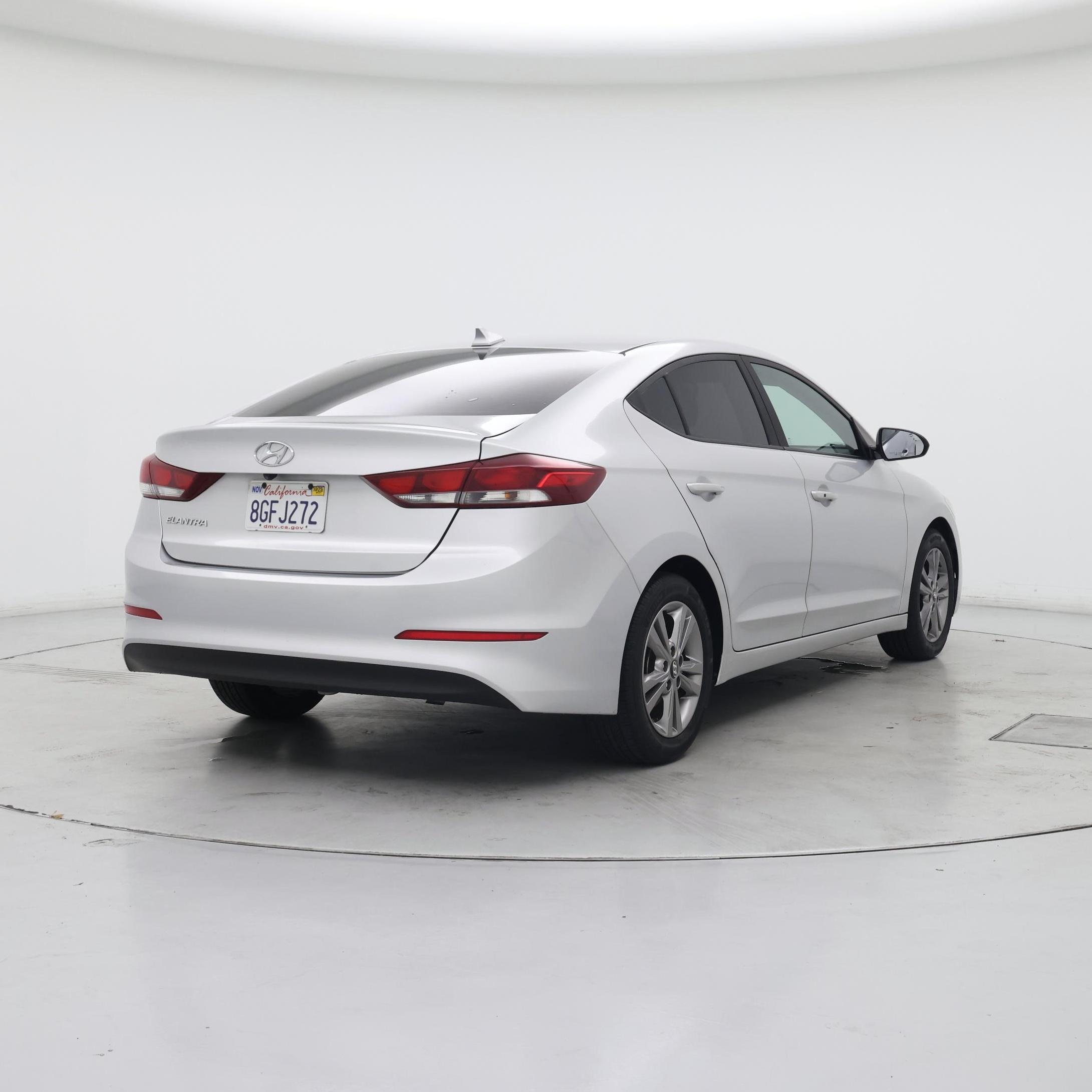 Thumbnail: 2018 Hyundai Elantra - 8