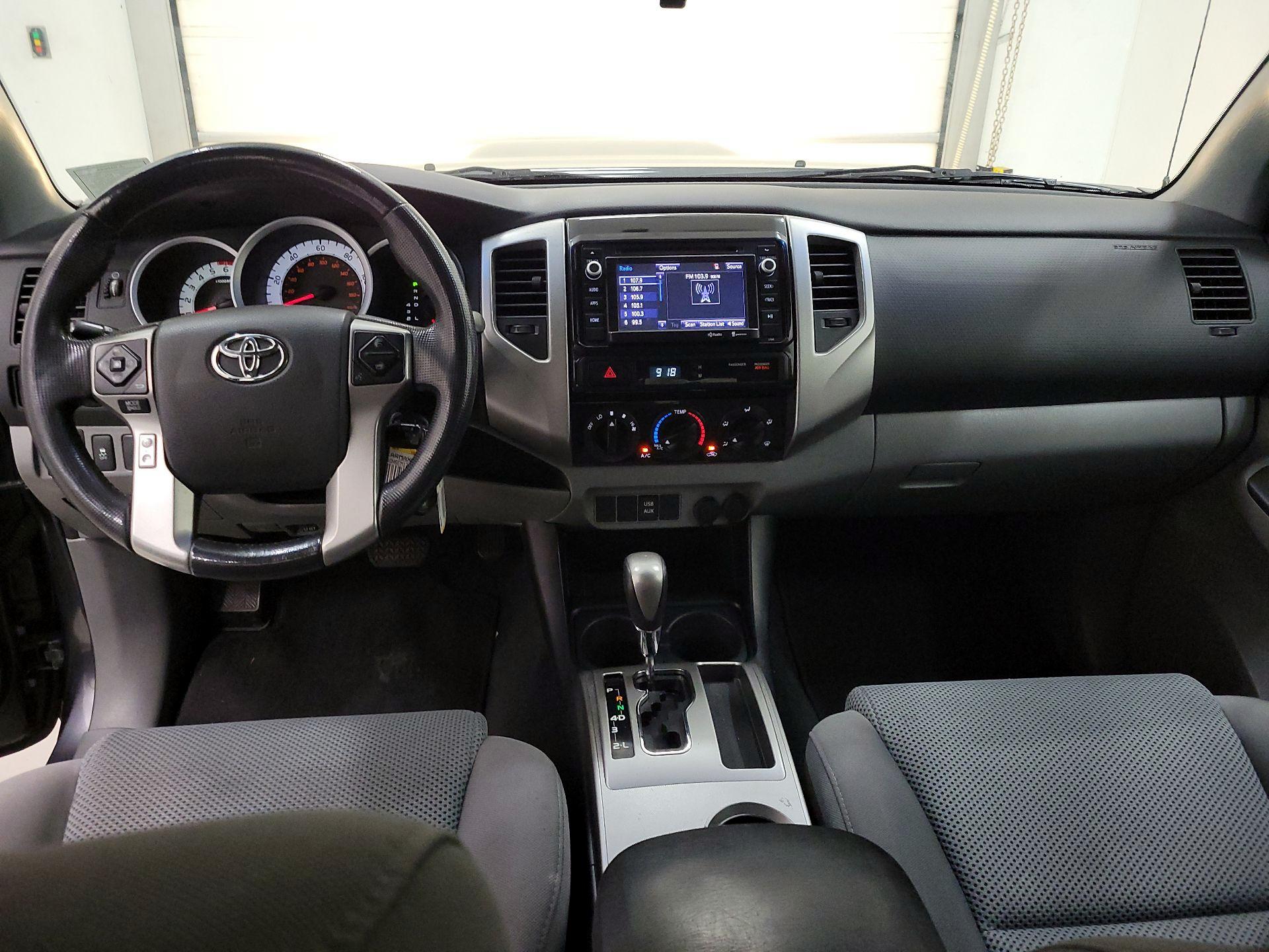 Thumbnail: 2014 Toyota Tacoma - 9