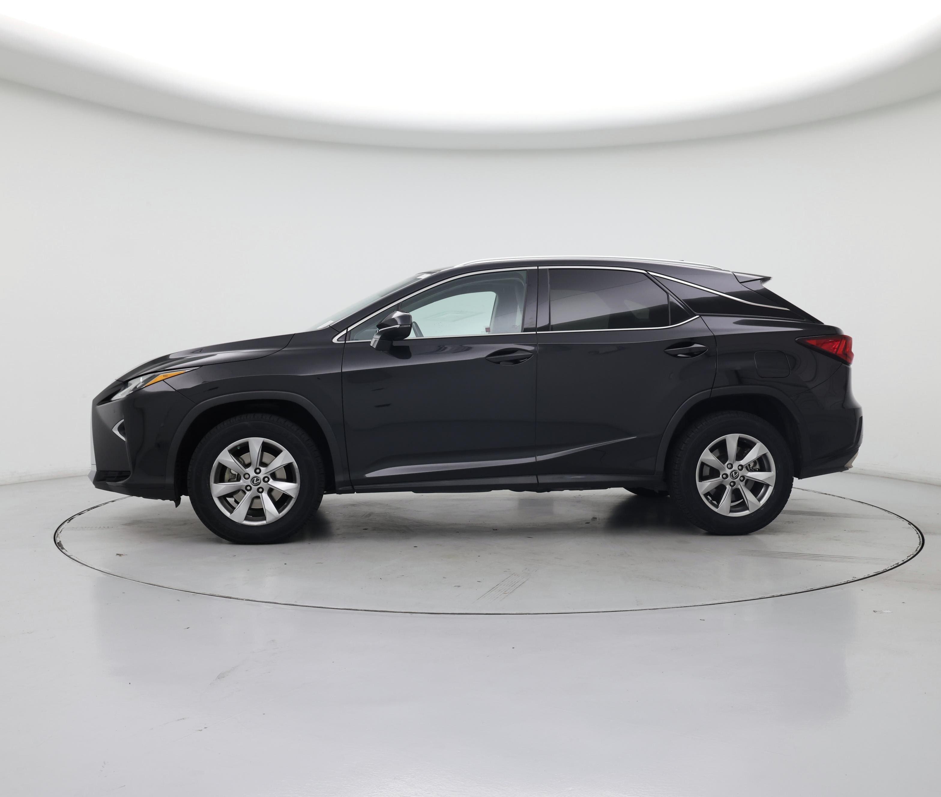 Thumbnail: 2018 Lexus RX - 3