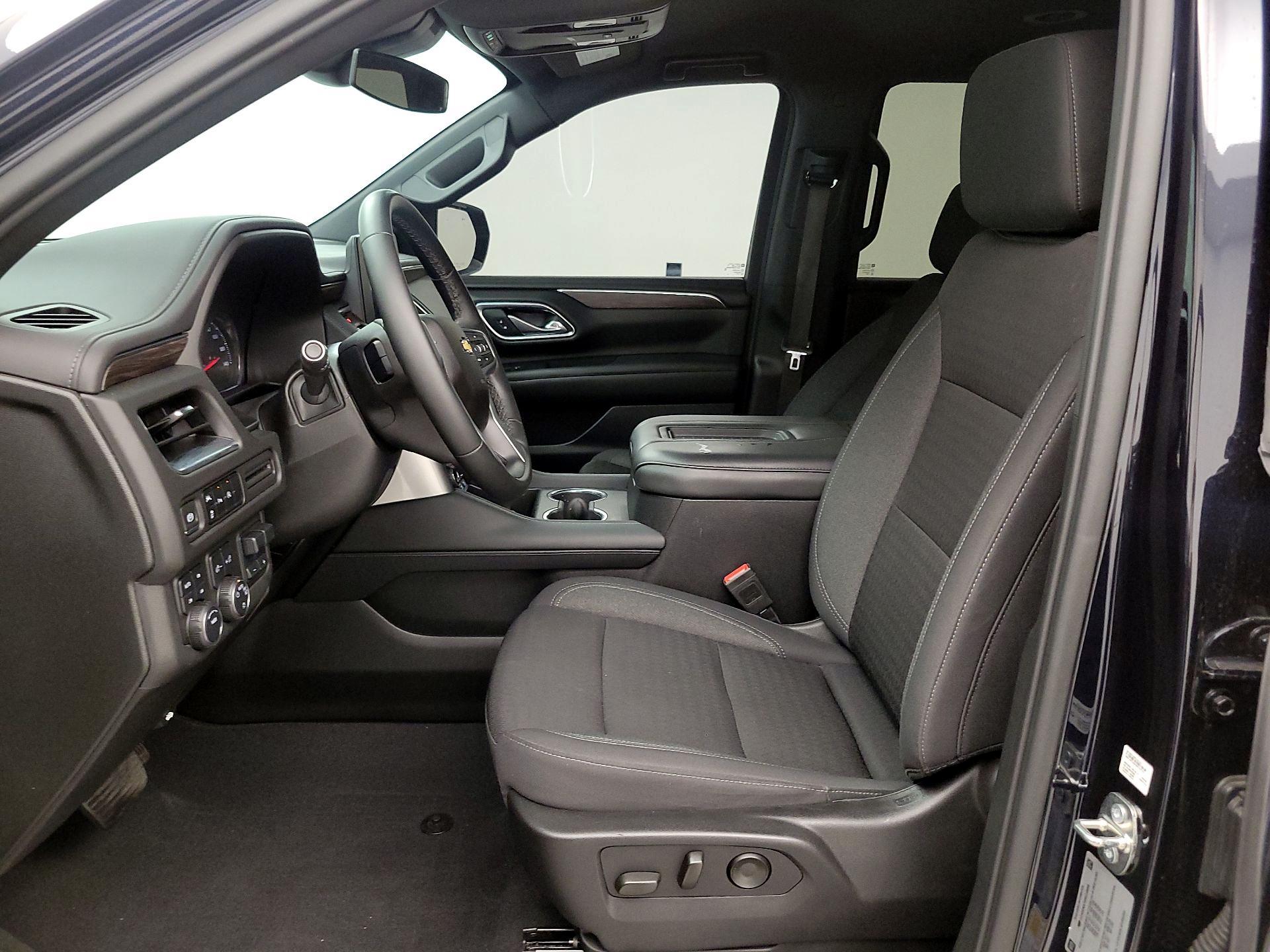 Thumbnail: 2024 Chevrolet Tahoe - 11
