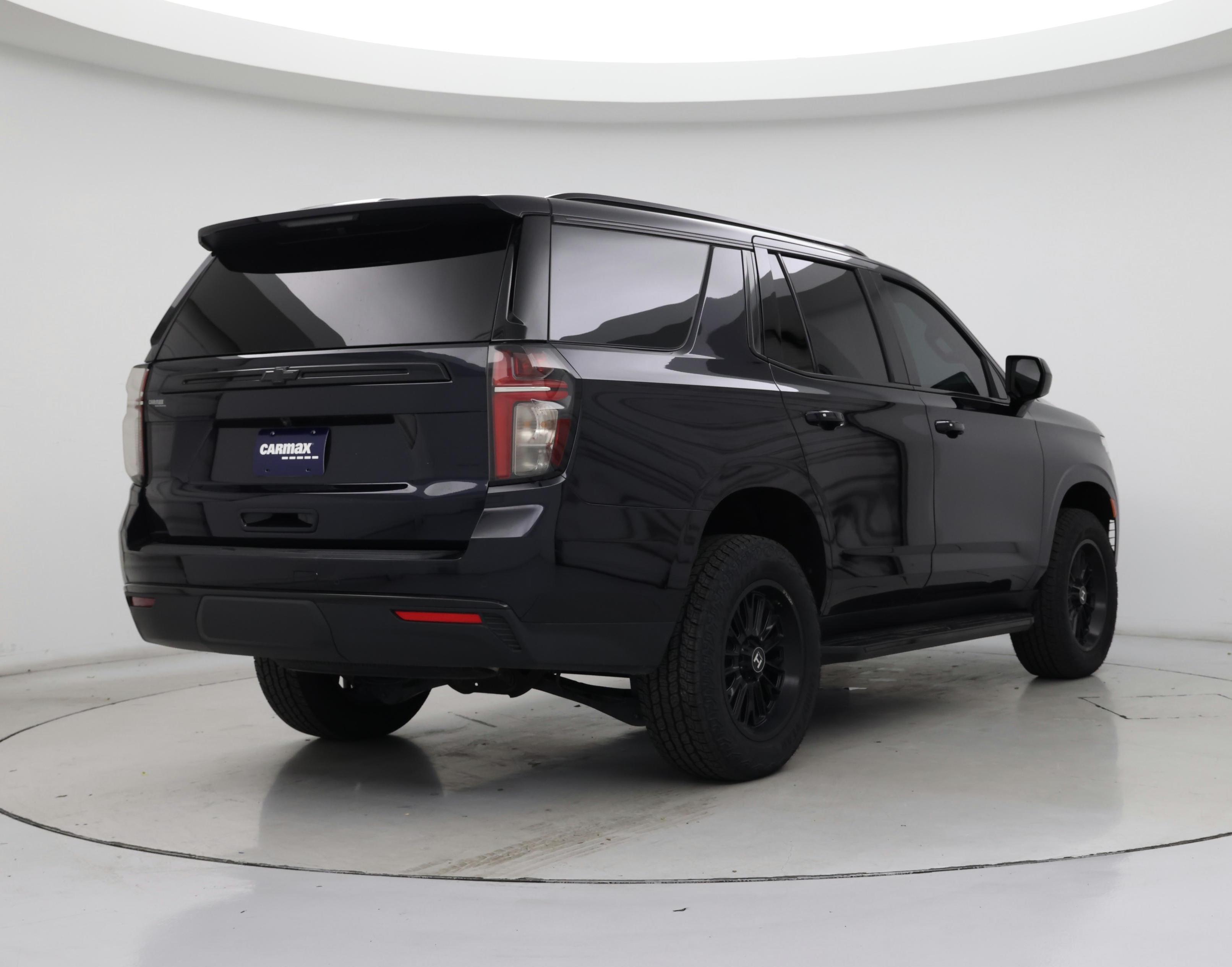 Thumbnail: 2024 Chevrolet Tahoe - 8