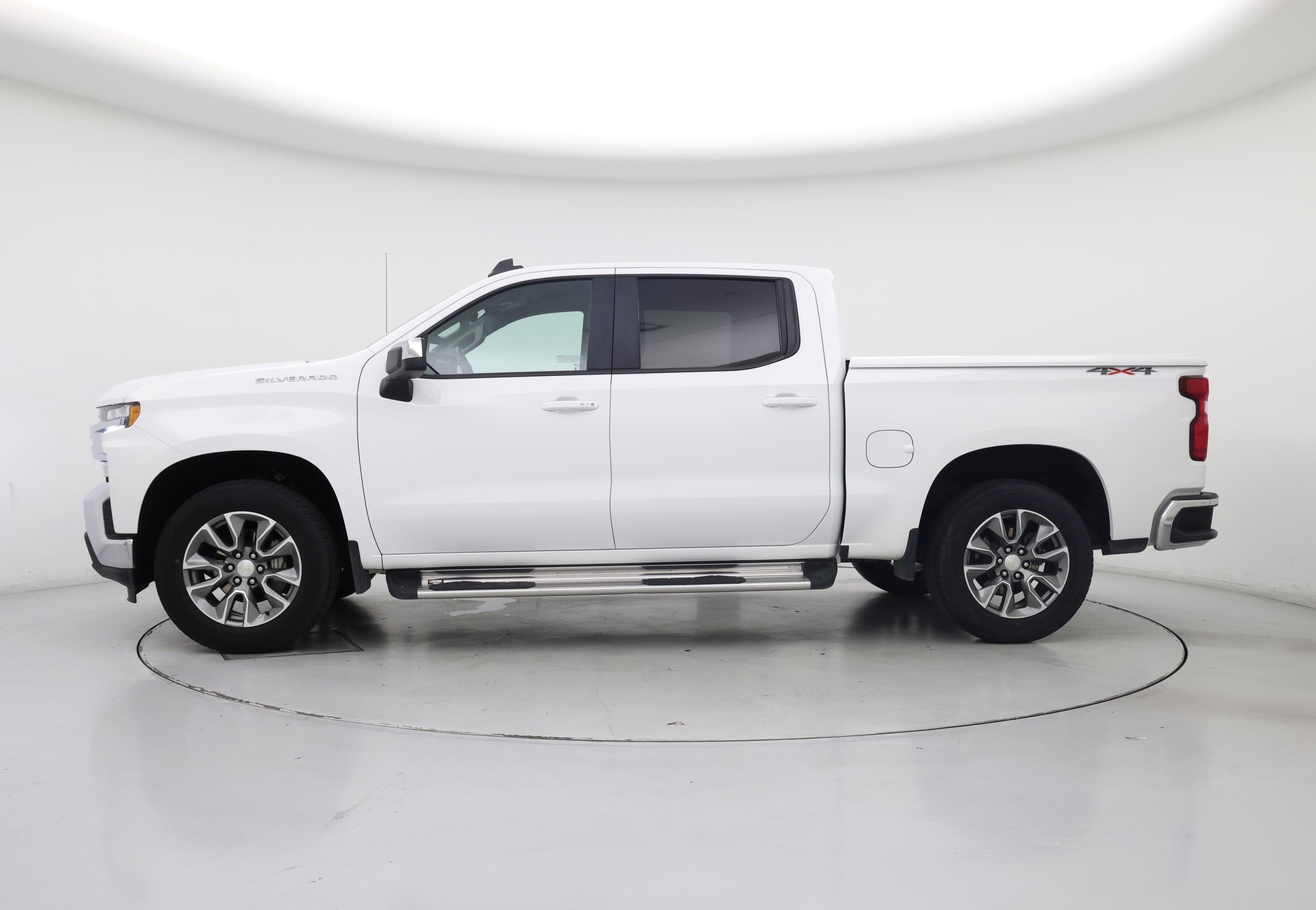 Thumbnail: 2021 Chevrolet Silverado 1500 - 3