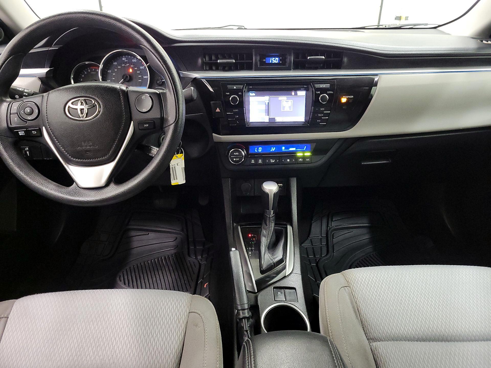 Thumbnail: 2016 Toyota Corolla - 9