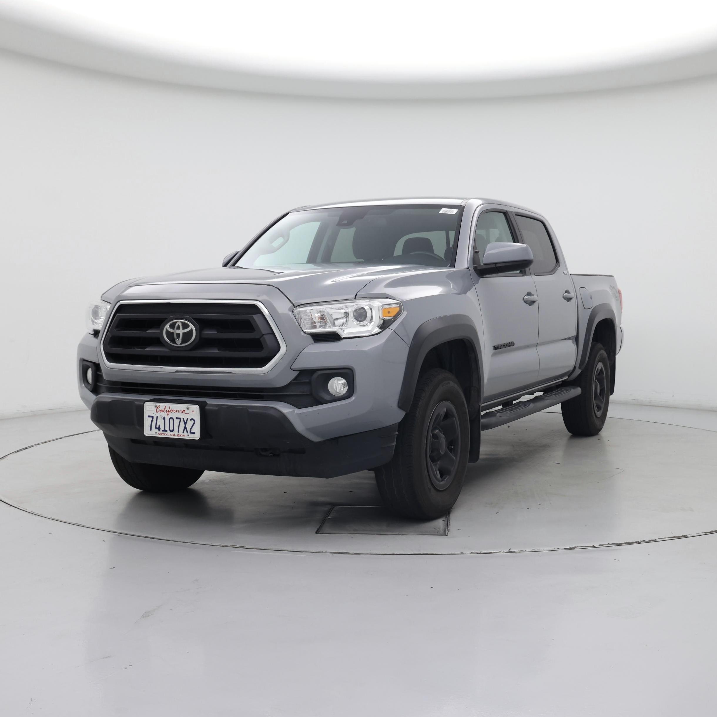 Thumbnail: 2020 Toyota Tacoma - 4
