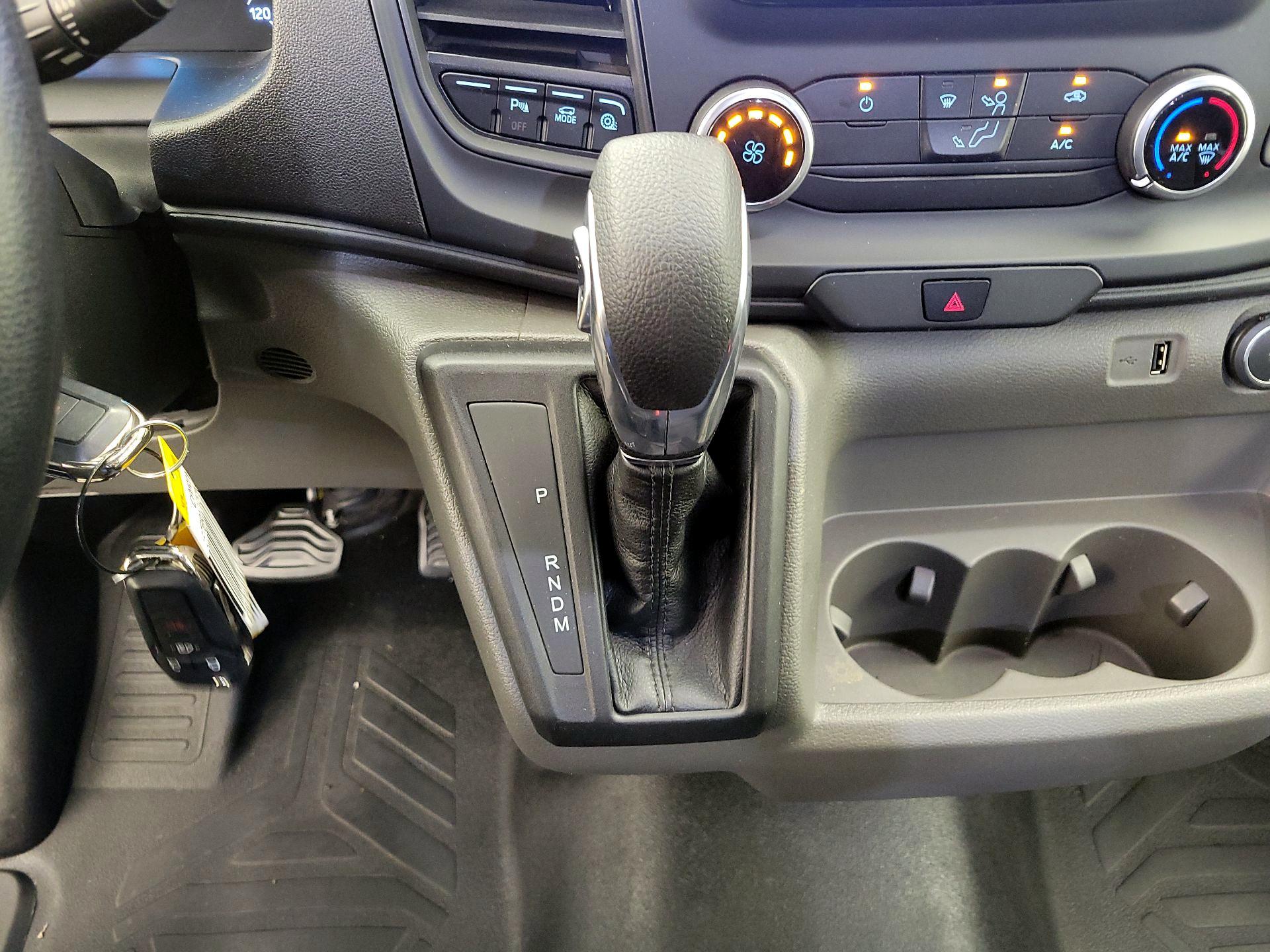 Thumbnail: 2021 Ford Transit Series - 17