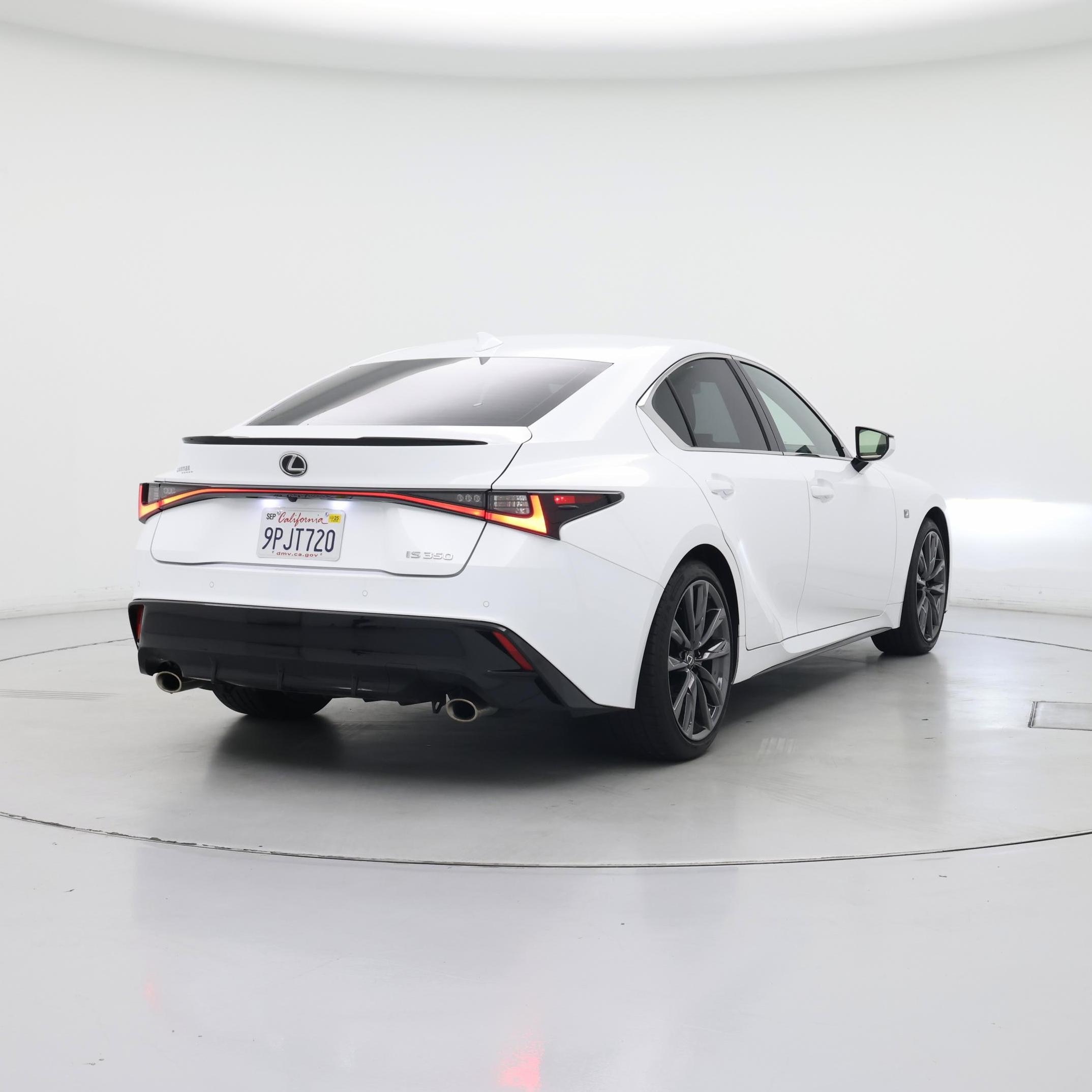 Thumbnail: 2024 Lexus IS - 8
