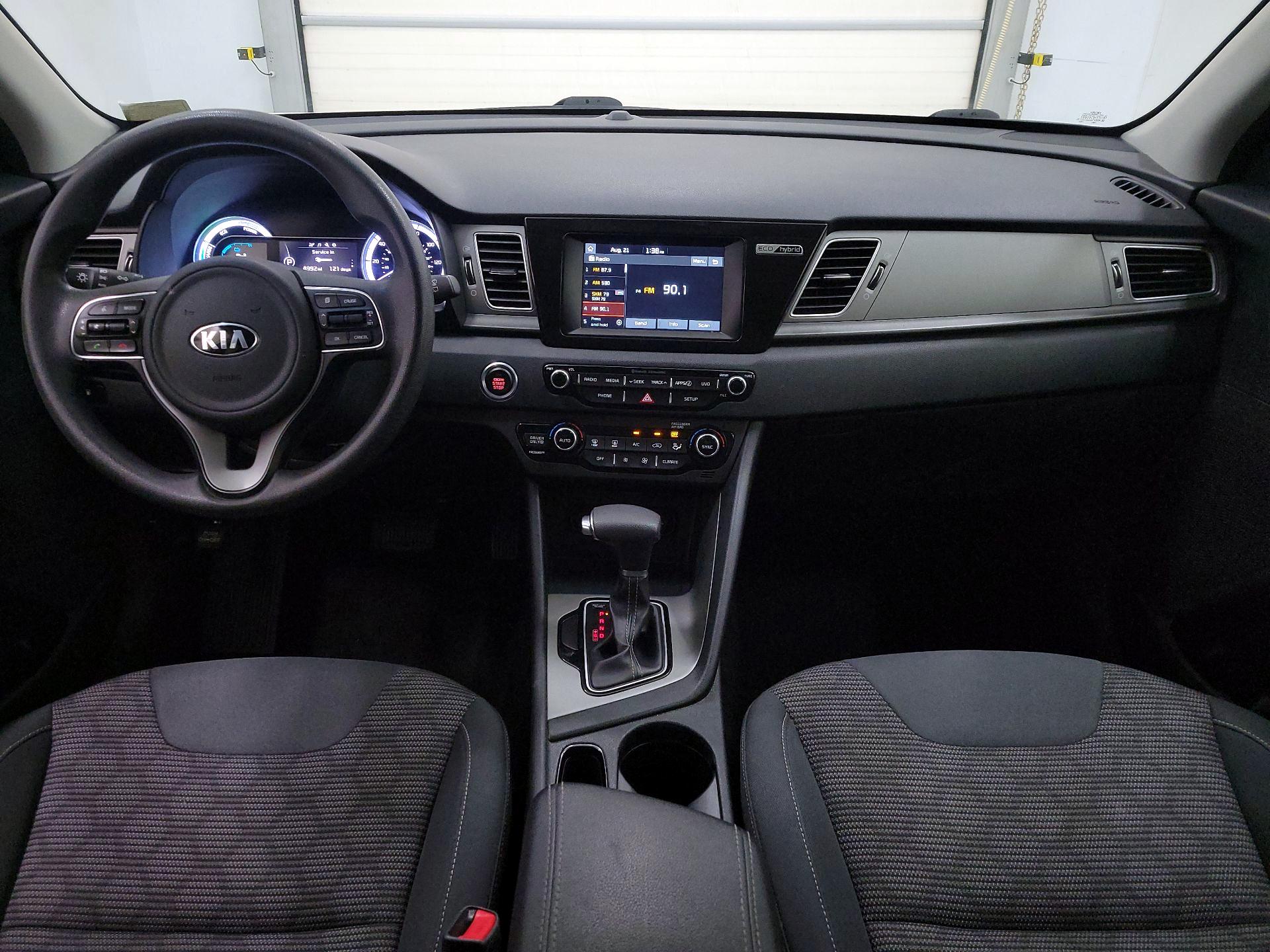 Thumbnail: 2019 Kia Niro - 9