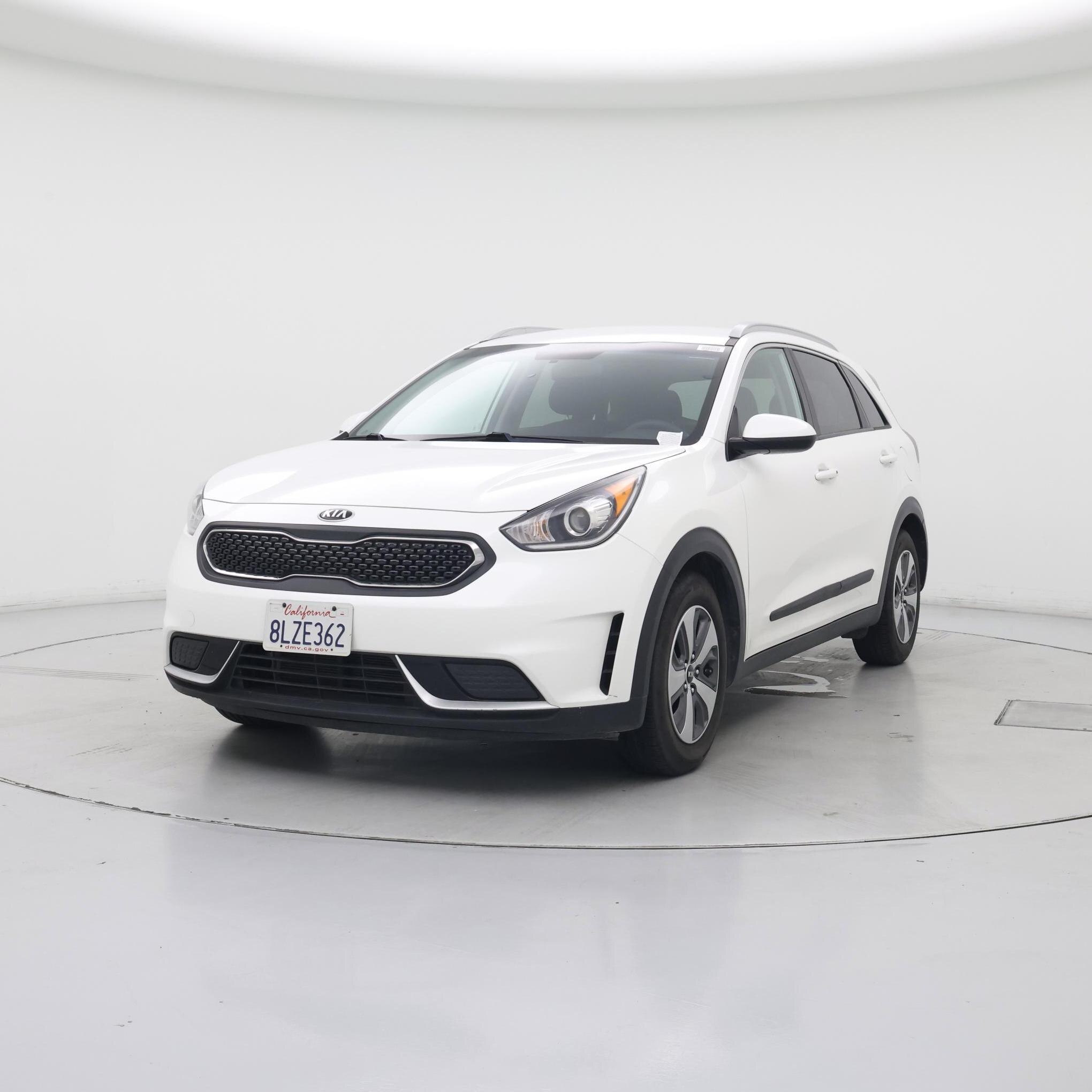 Thumbnail: 2019 Kia Niro - 4
