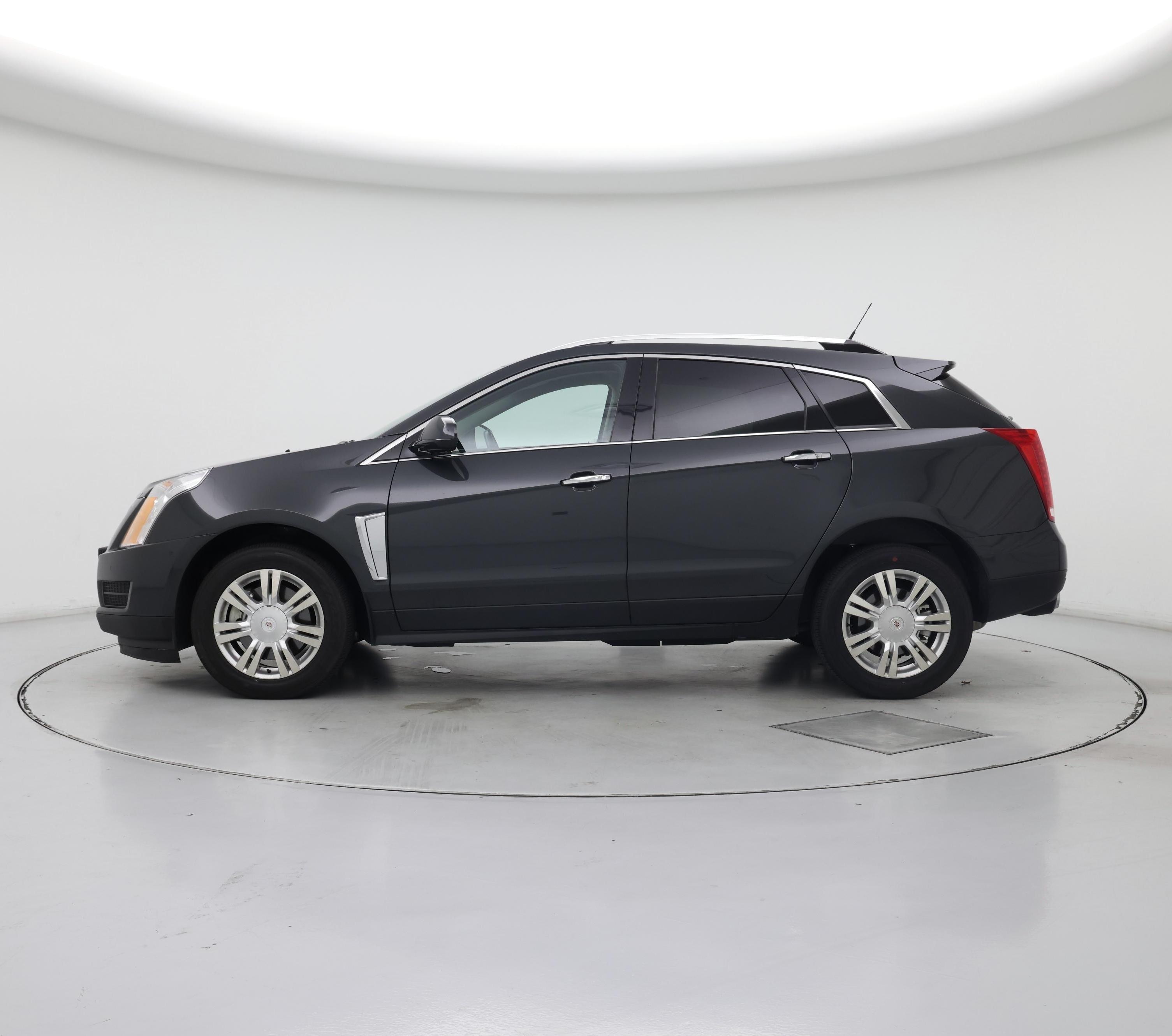 Thumbnail: 2014 Cadillac SRX - 3