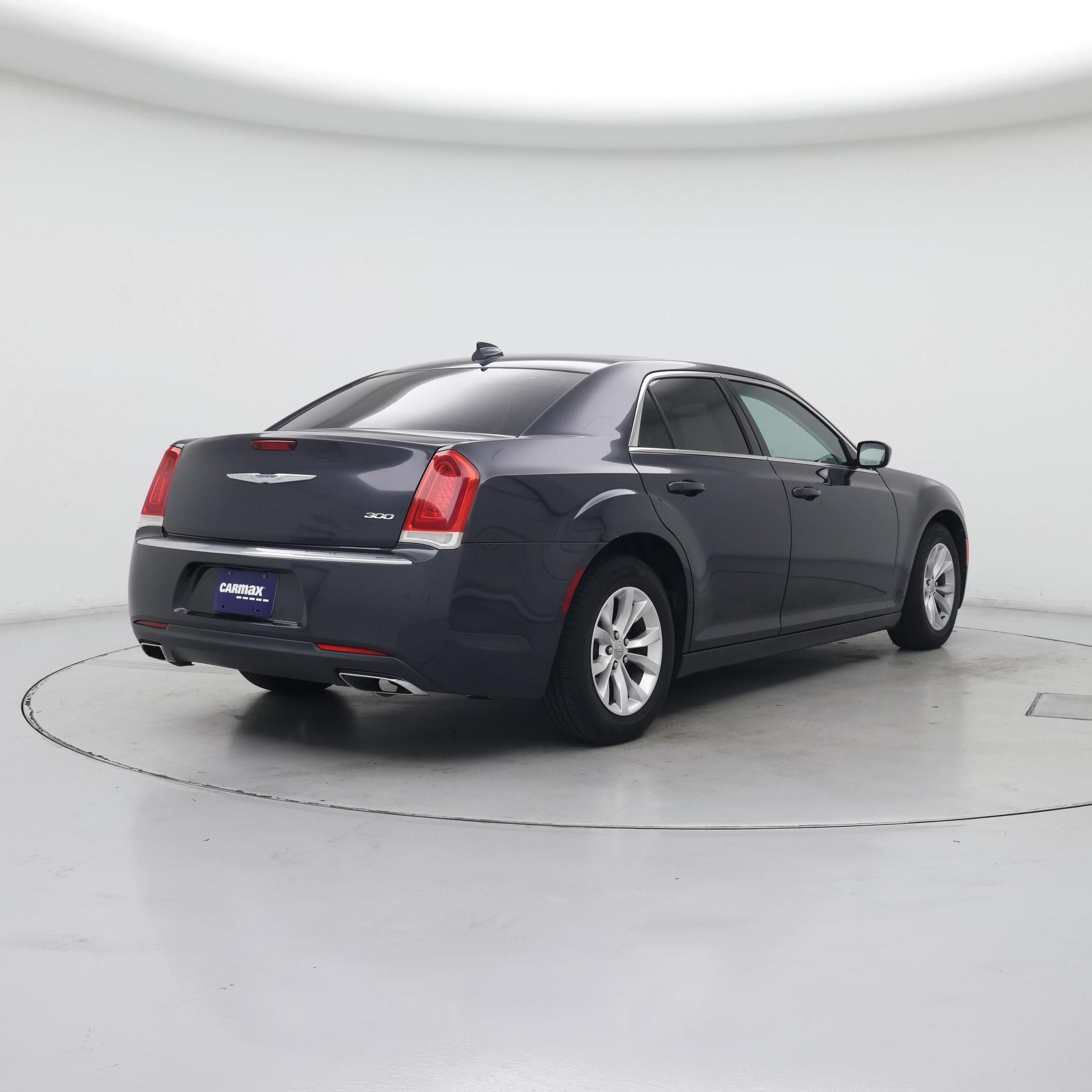 Thumbnail: 2015 Chrysler 300 - 8