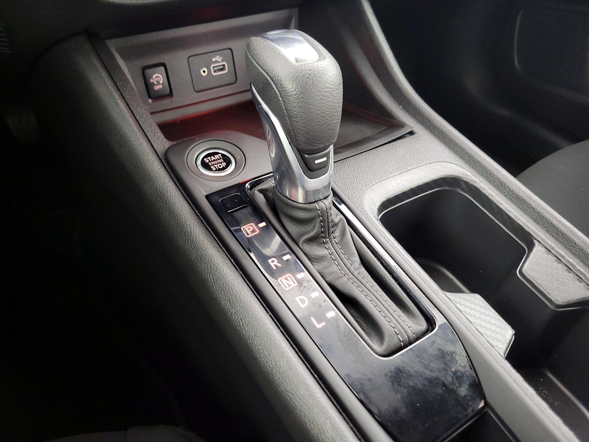 Thumbnail: 2024 Nissan Sentra - 17