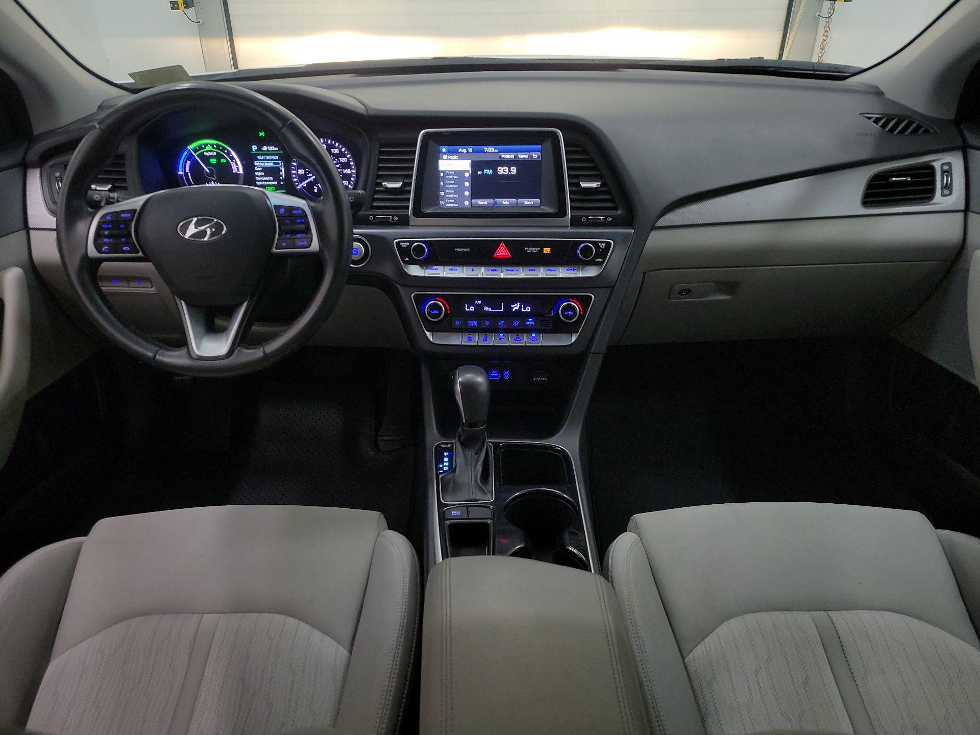 Thumbnail: 2018 Hyundai Sonata - 9